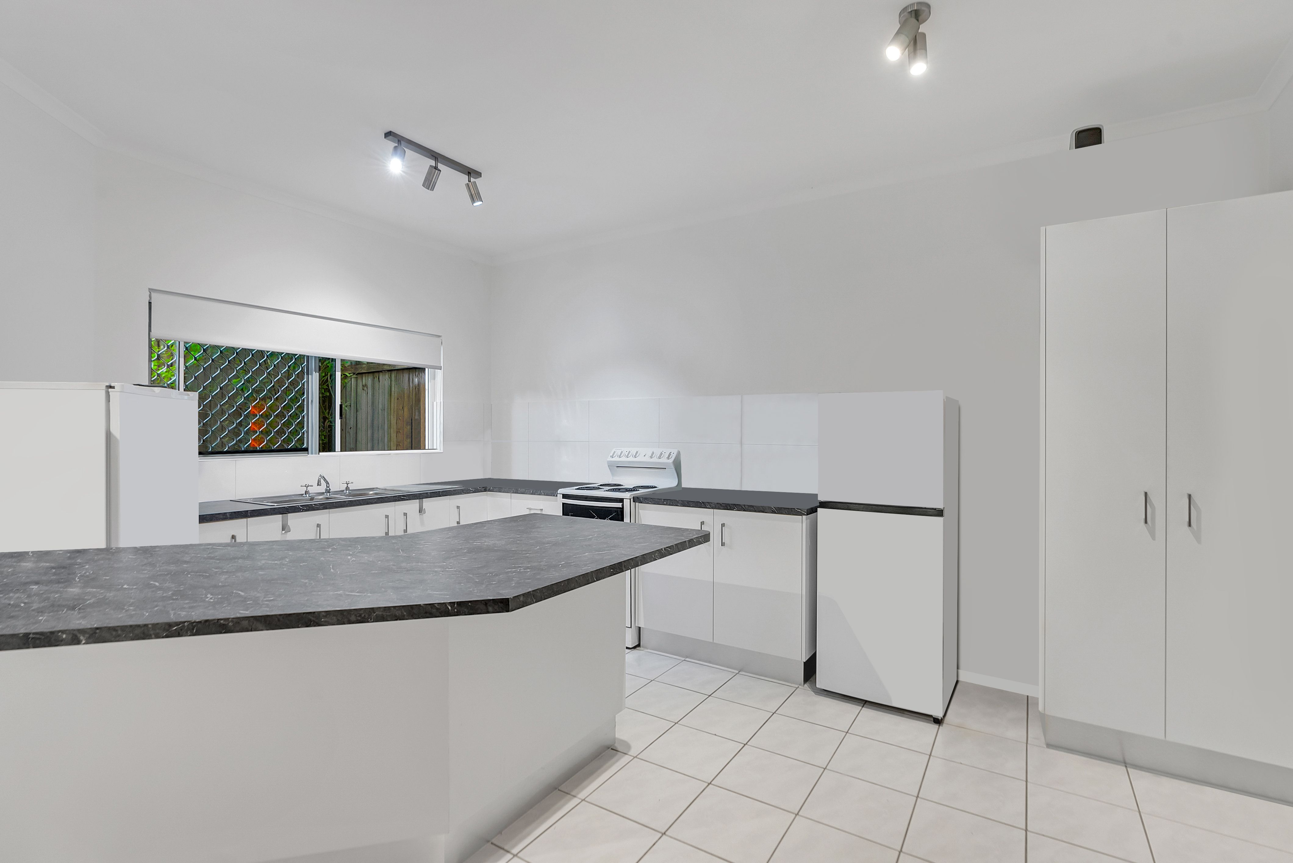 2/20 Anderson Street, Trinity Beach, QLD 4879