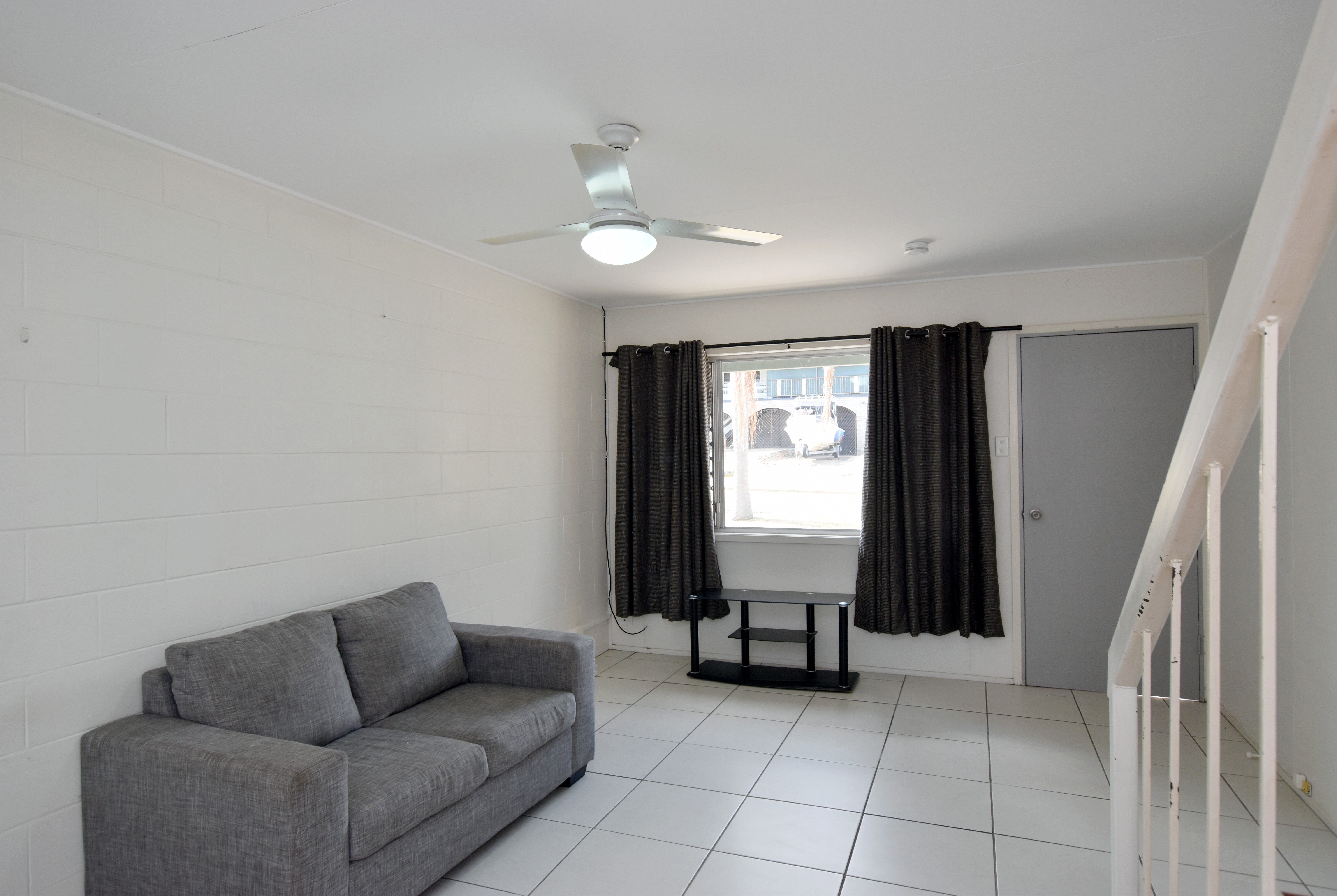 4/30 Wistari Street, Clinton, QLD 4680