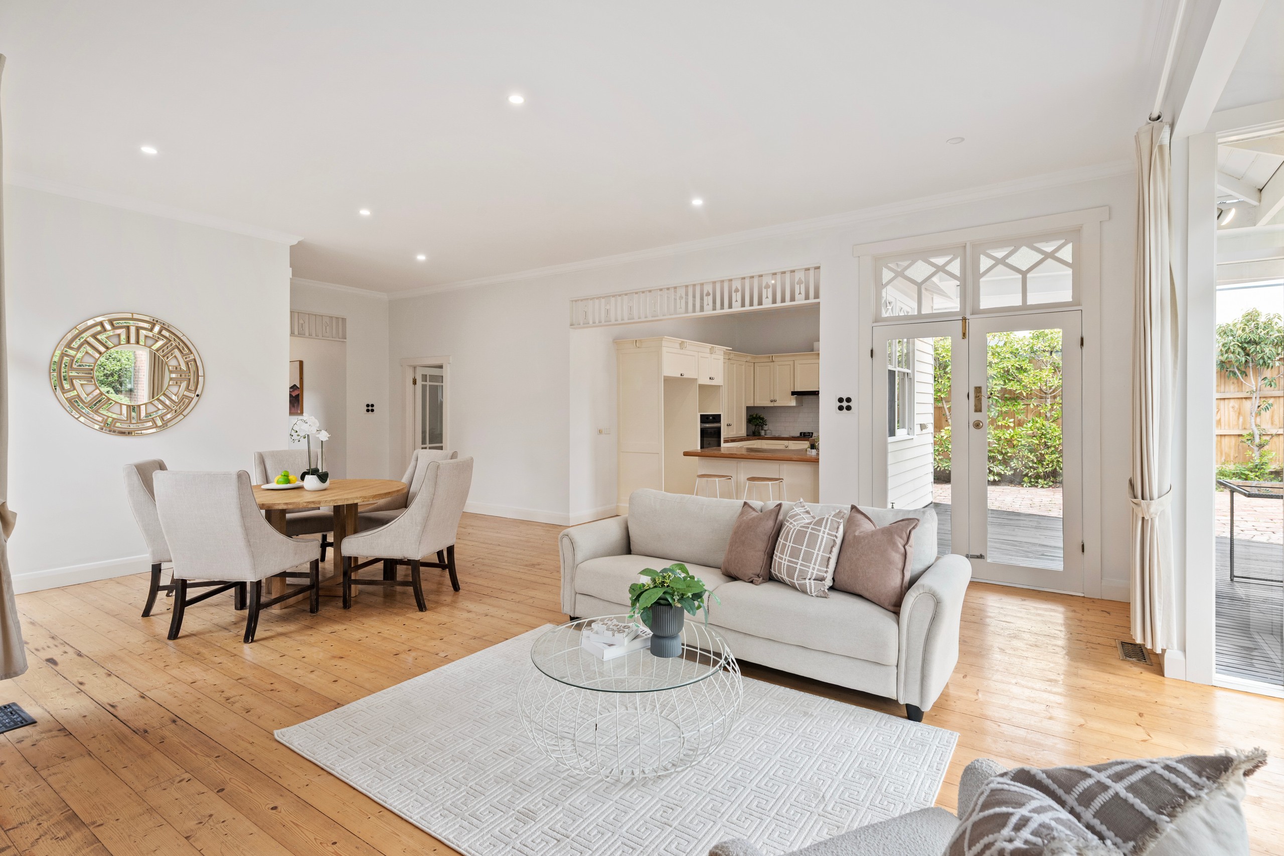 11 Inglisby Road, Mont Albert, VIC 3127