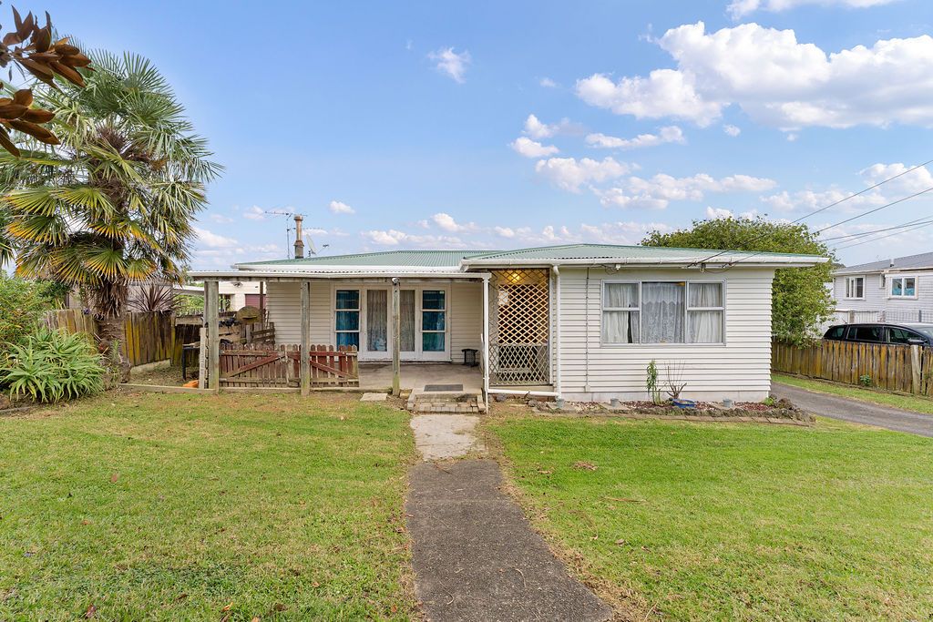 16 Puriri Road, Manurewa, Manukau City