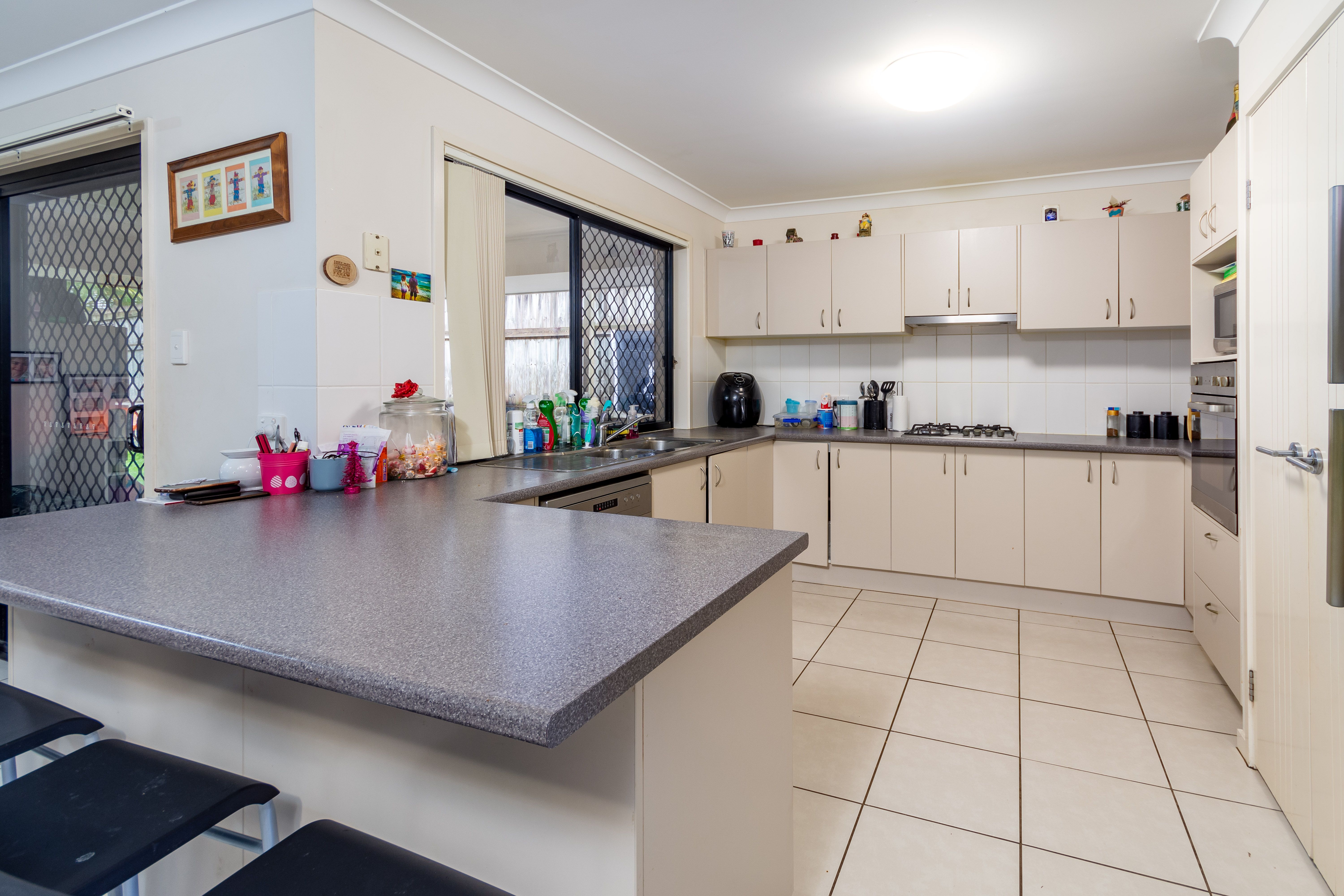 33A Diane Parade, Kallangur, QLD 4503