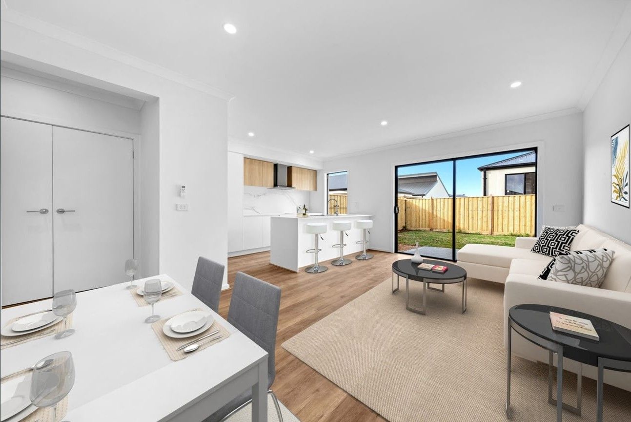 29 Bergamot Boulevard — photo 4 of 14