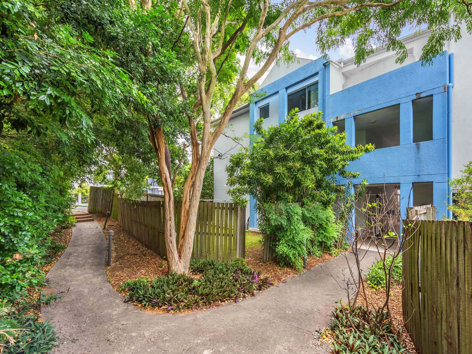183 Waterworks Road, Ashgrove QLD 4060