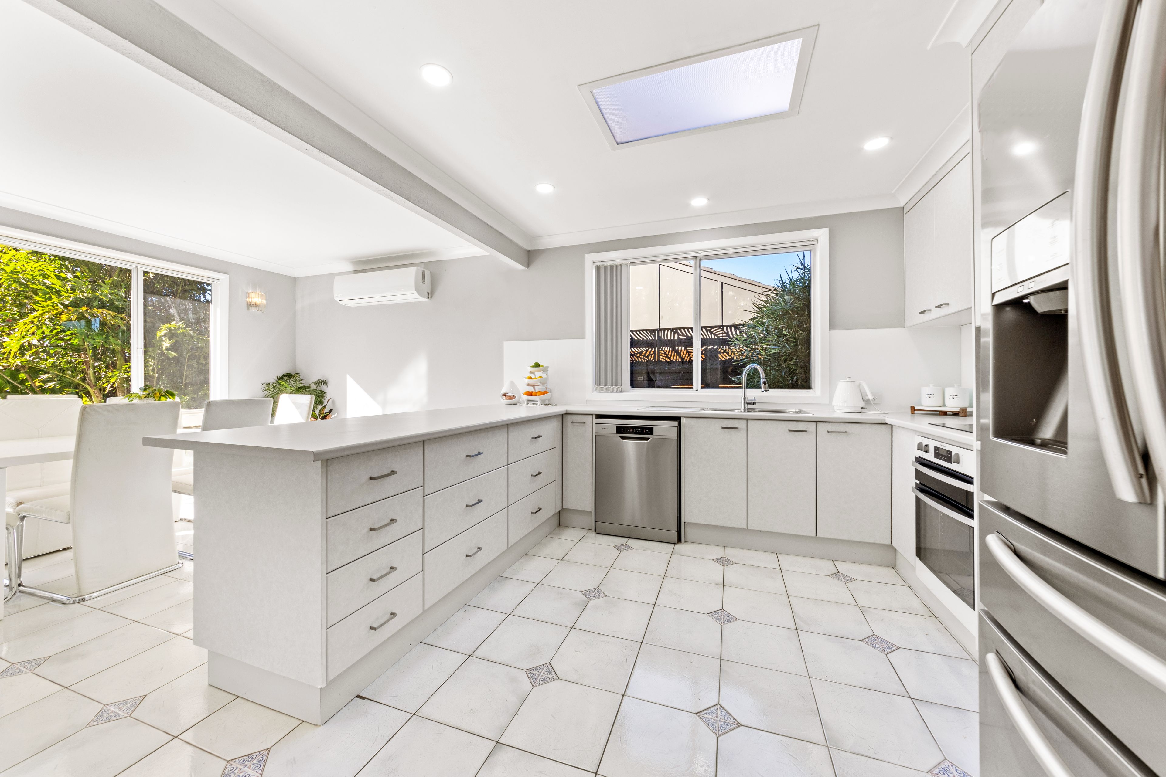 10 Narrunga Avenue, Buff Point, NSW 2262