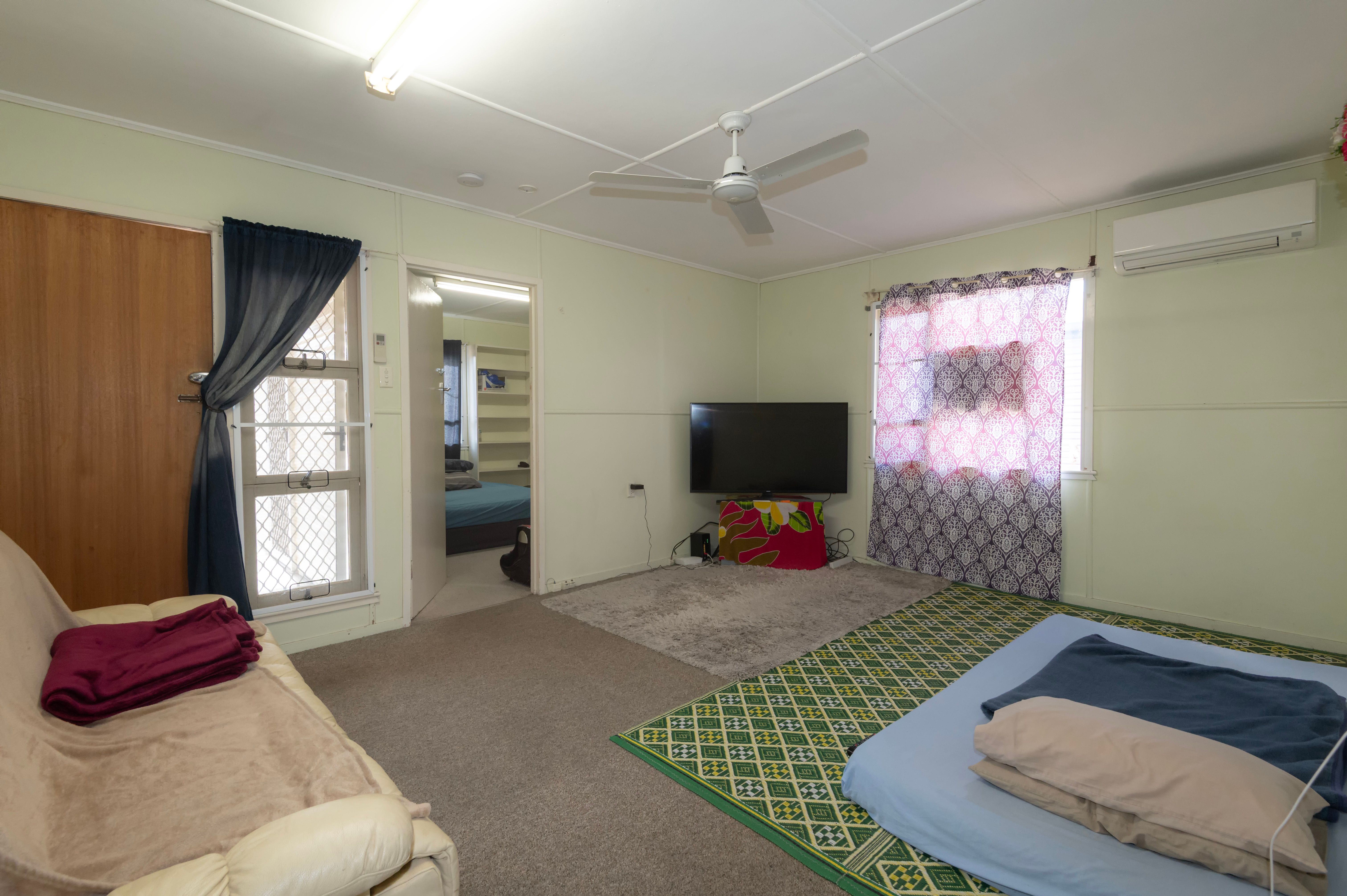 85 Bell Street — photo 3 of 15