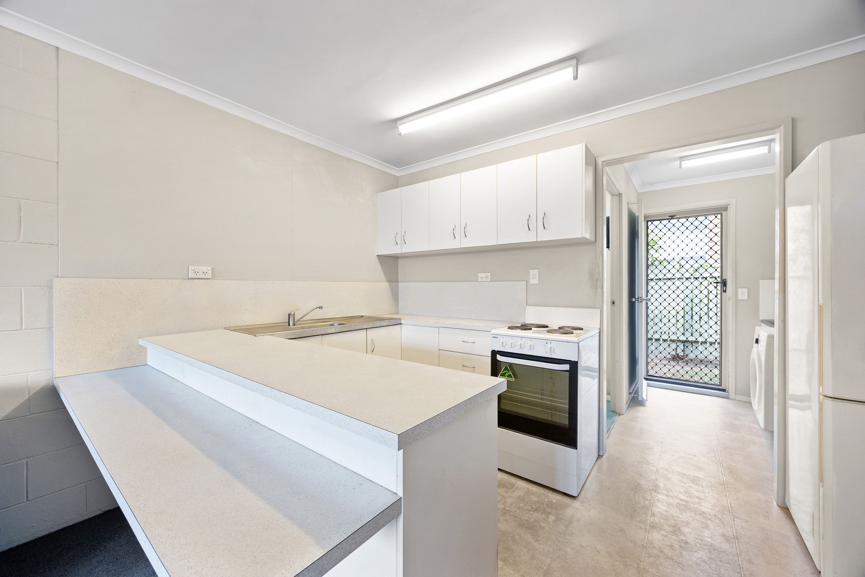 2/40 Marten Street, South Gladstone, QLD 4680