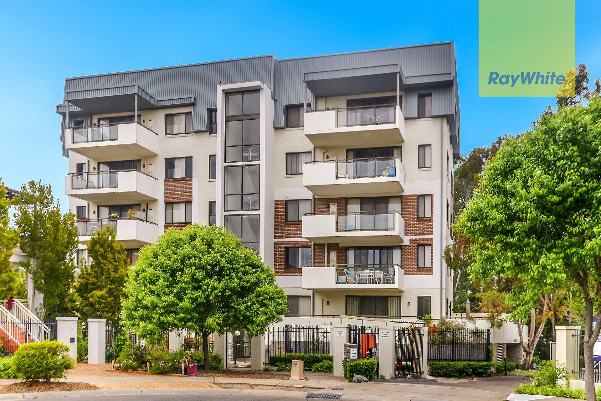 10 Refractory Court, Holroyd NSW 2142
