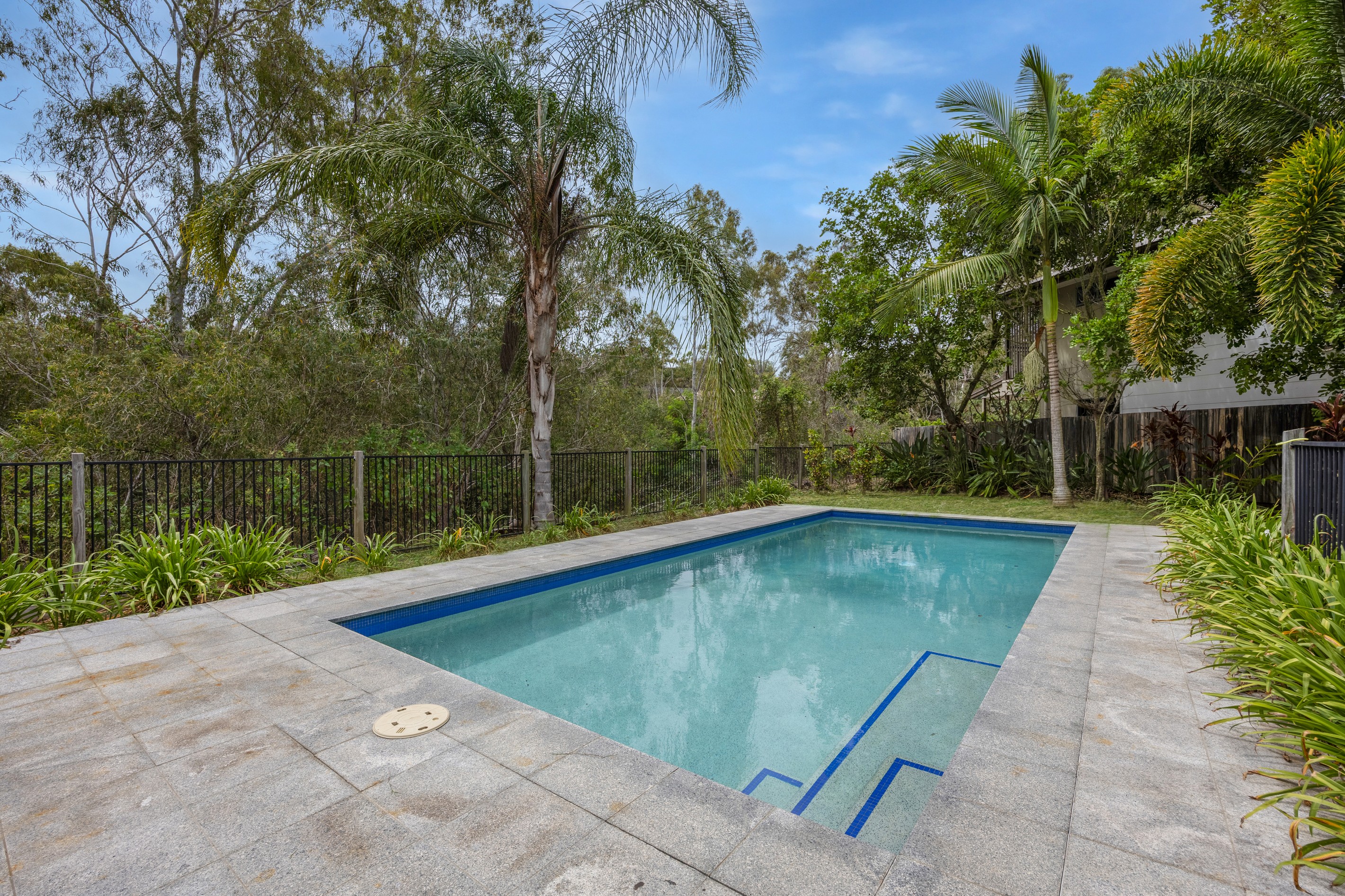 20/2 Ringuet Close, Glen Eden, QLD 4680