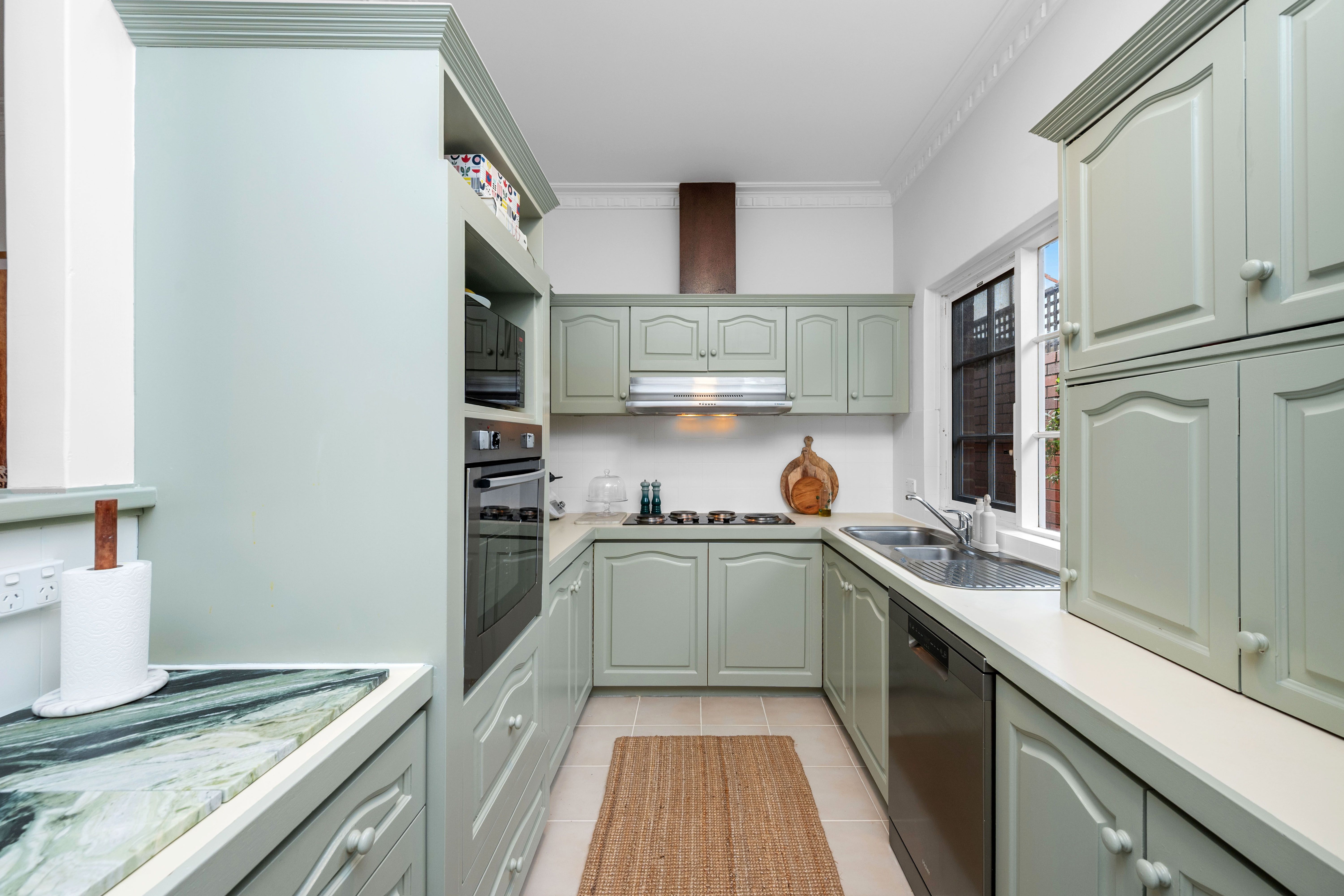 20 Davies Road — photo 11 of 19