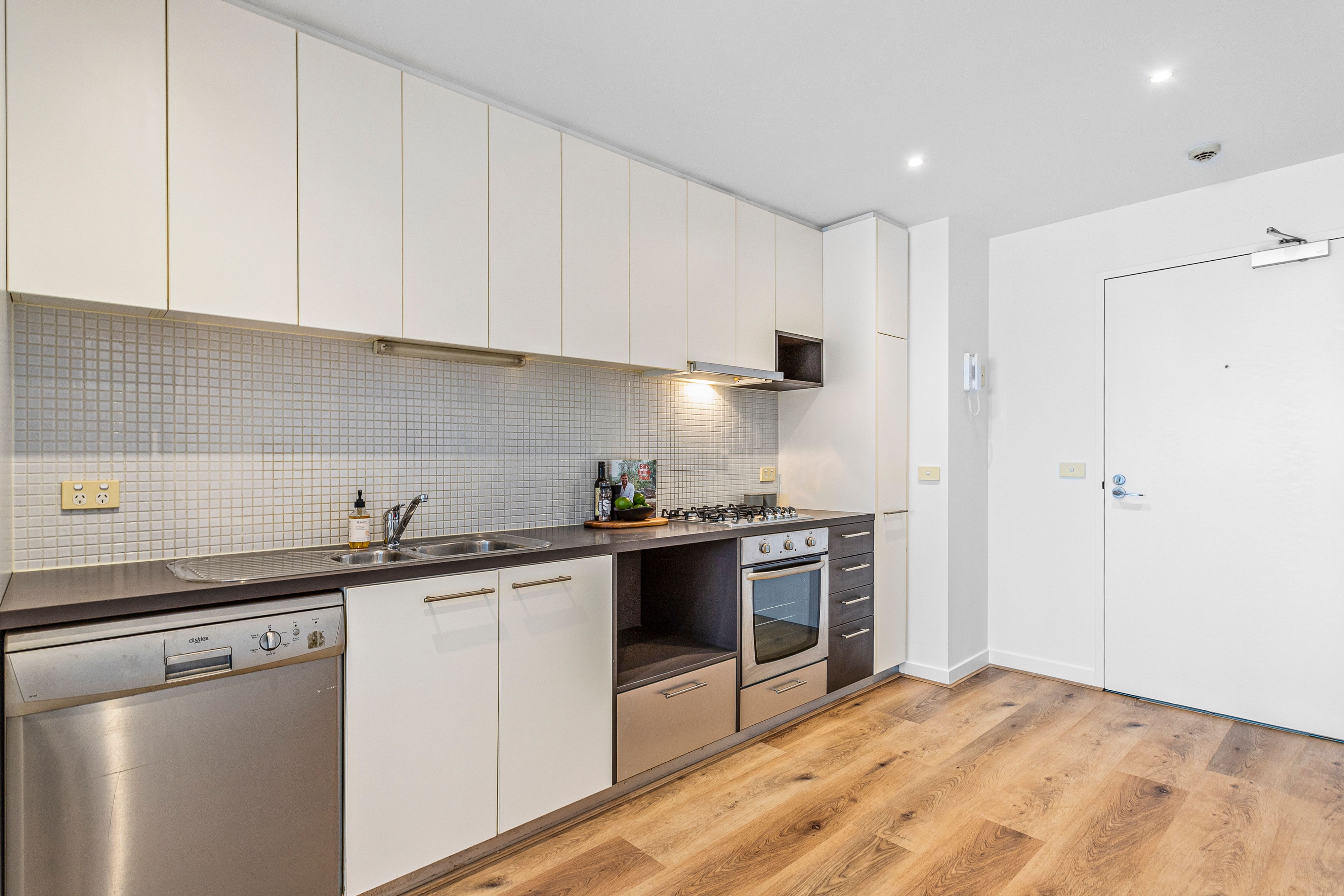 309/99 Nott Street, Port Melbourne, VIC 3207