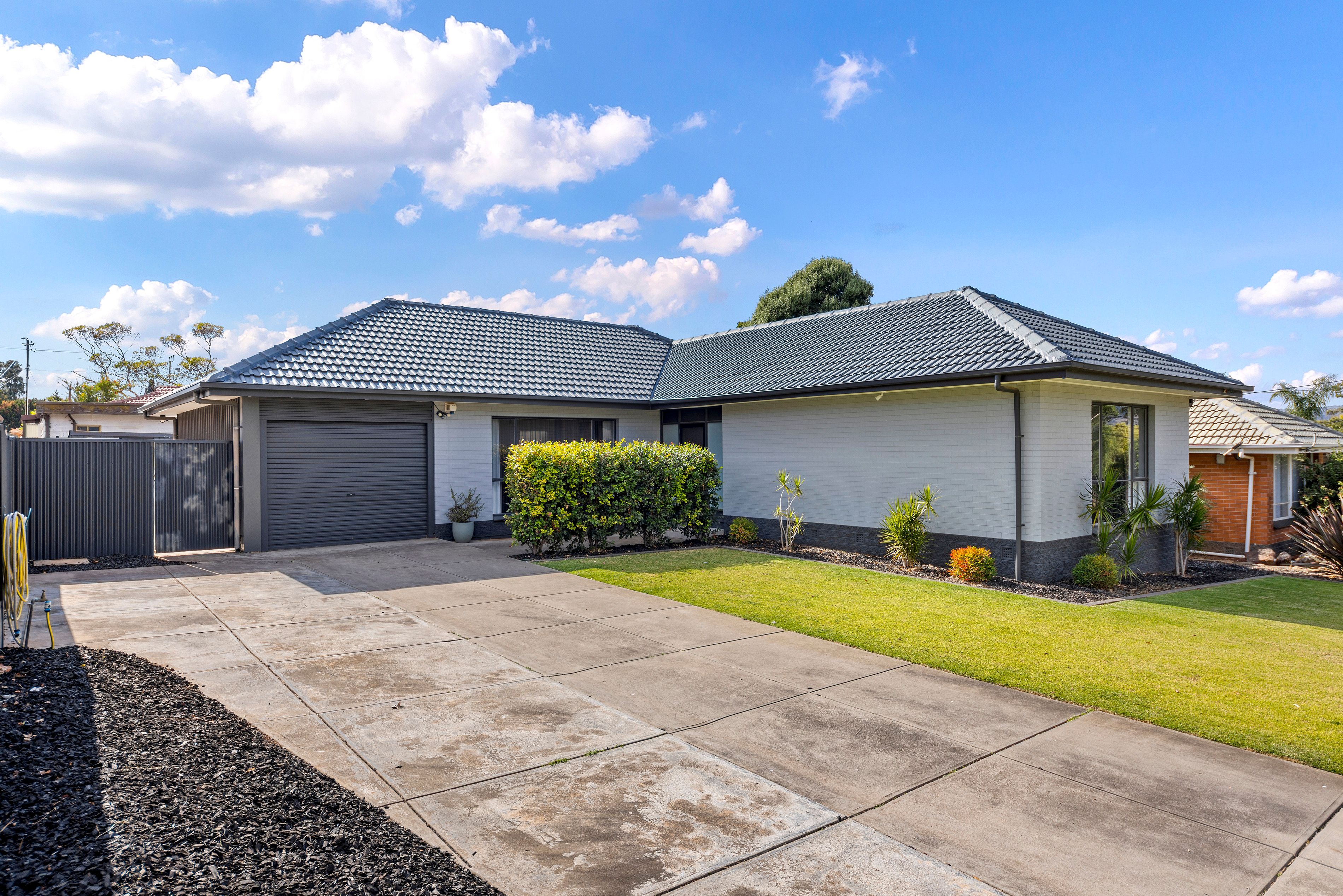 8 Horatio Street, Modbury, SA 5092