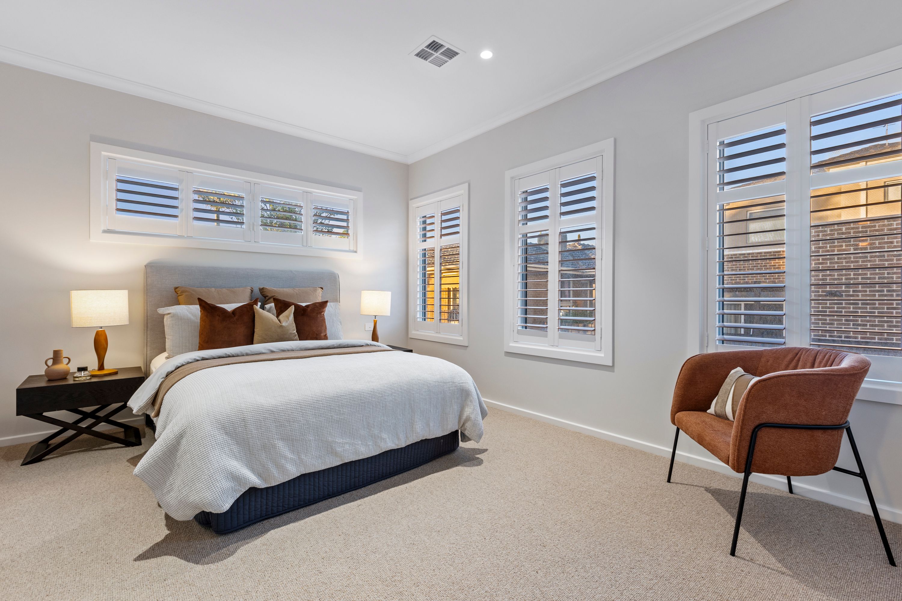 44 Park Lane — photo 9 of 13