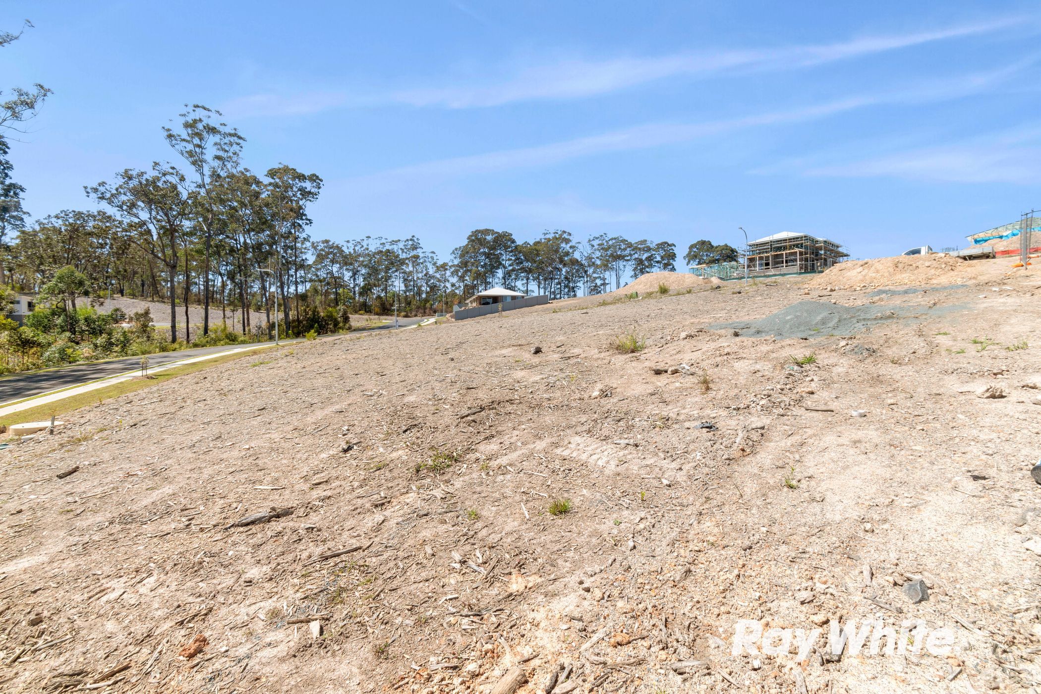 13 Pelsart Avenue, Sunshine Bay, NSW 2536