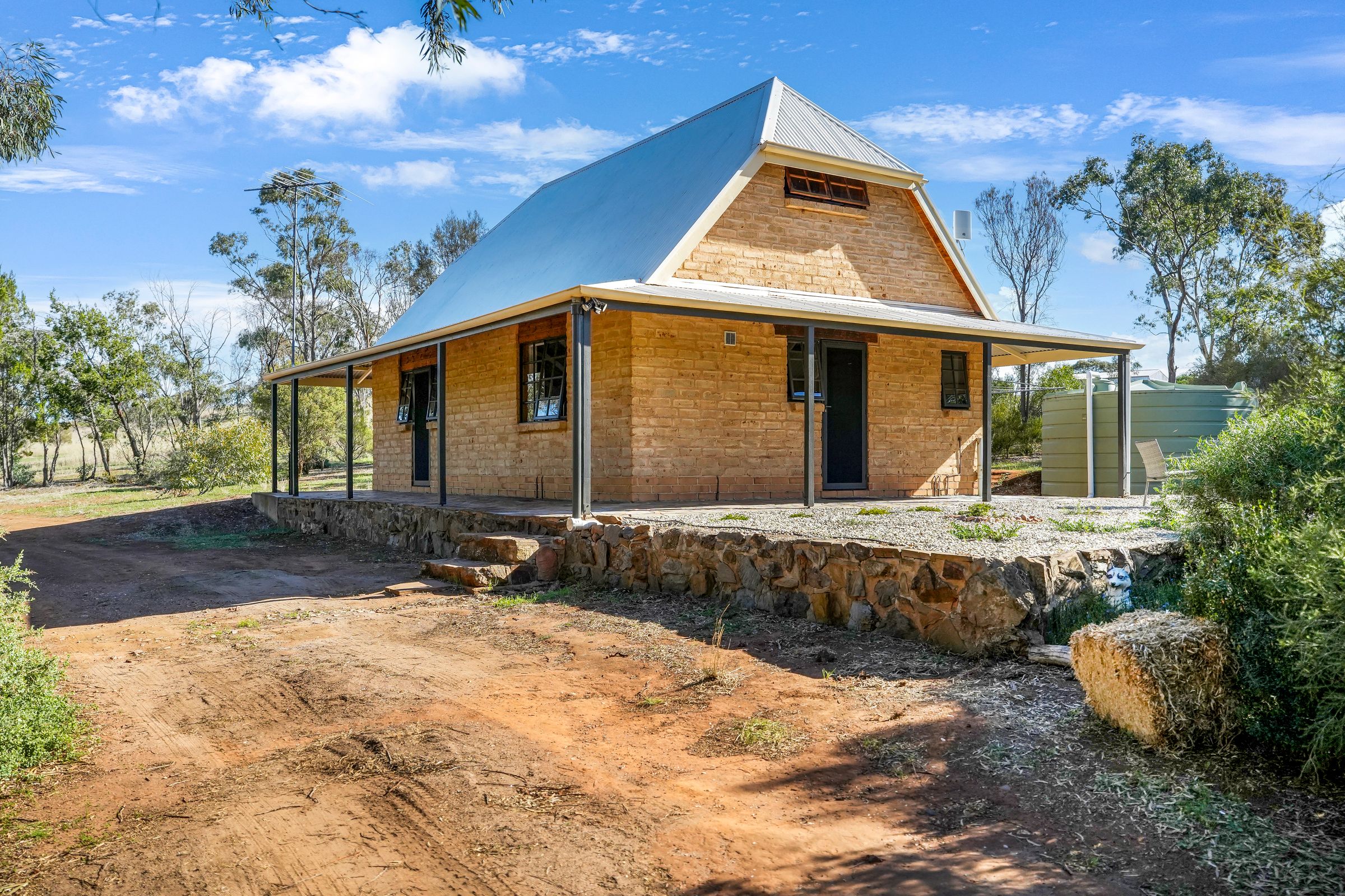 42 Klemm Road, Kapunda, SA 5373