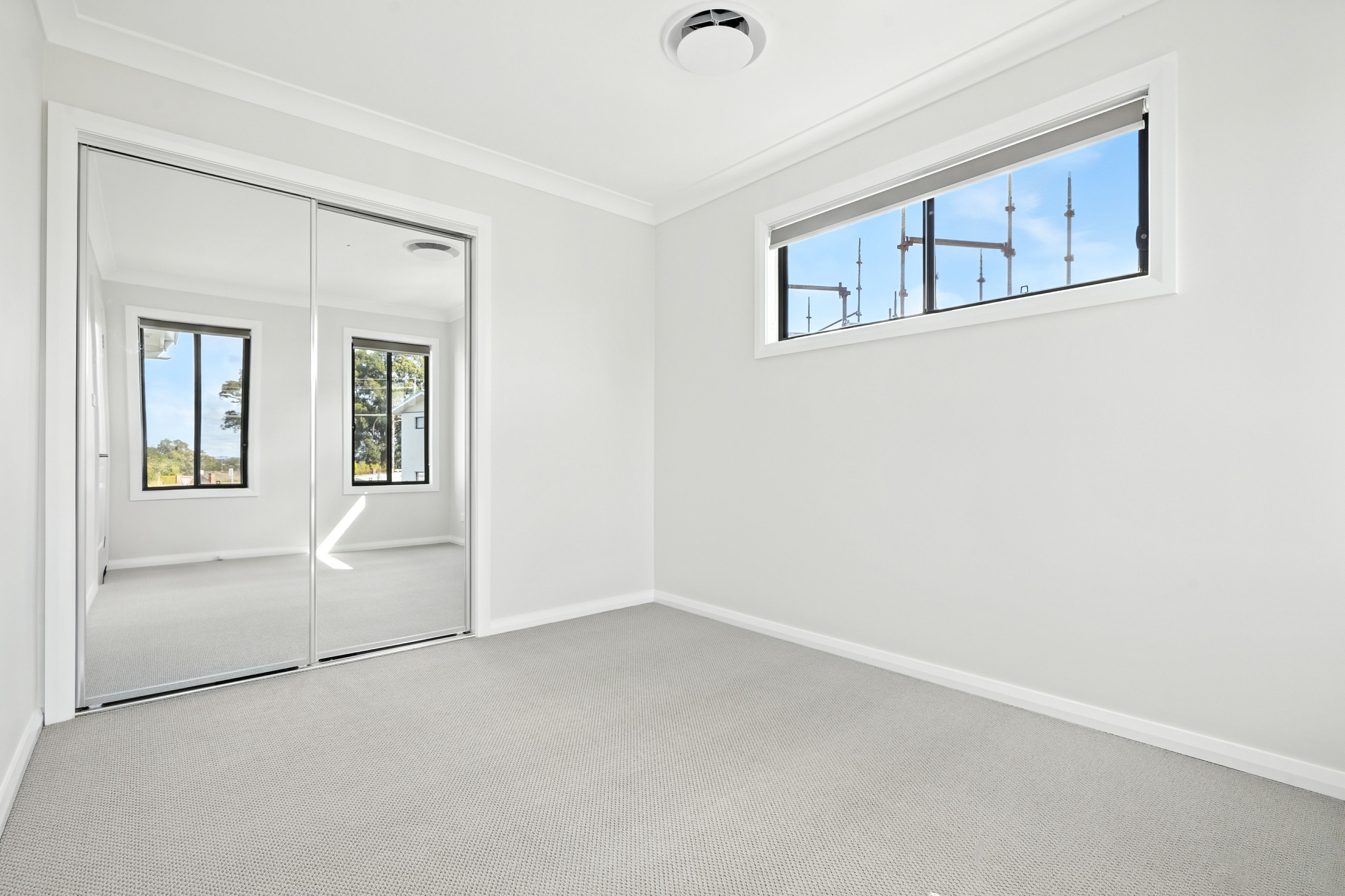 6 Galileo Street — photo 8 of 10