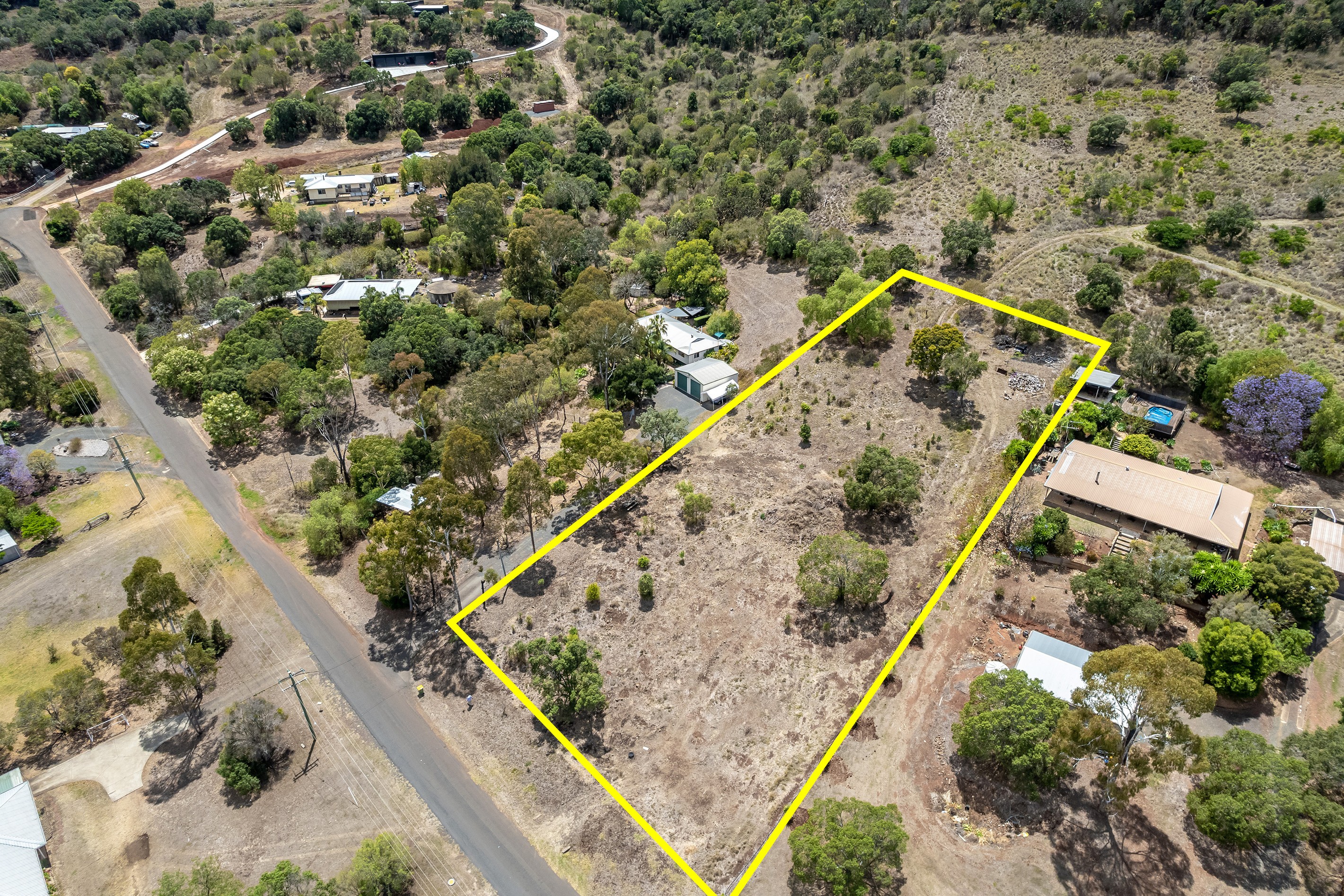 10 Redlands Drive, Gowrie Junction, QLD 4352