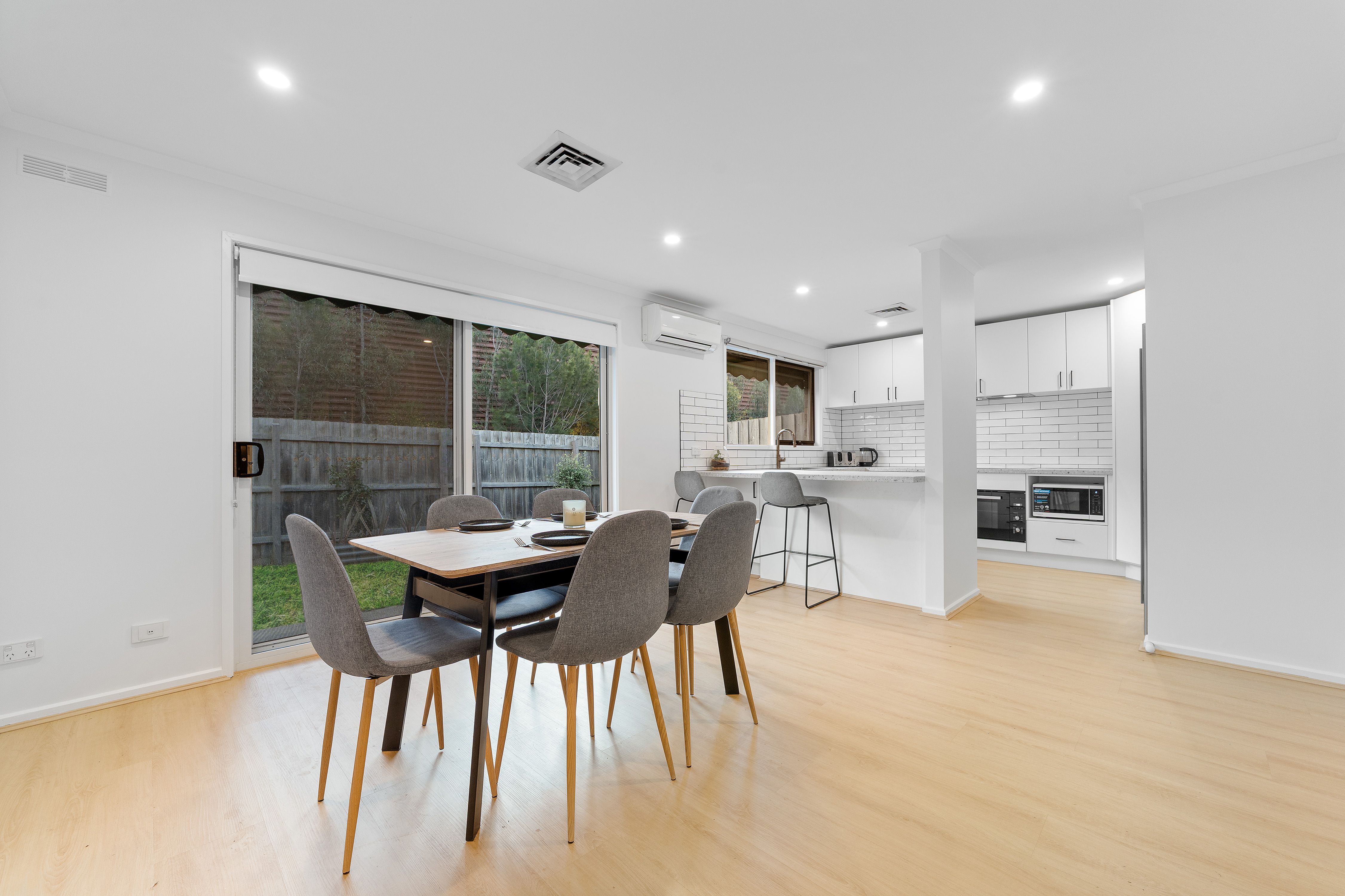 8 Ridder Court — photo 7 of 13