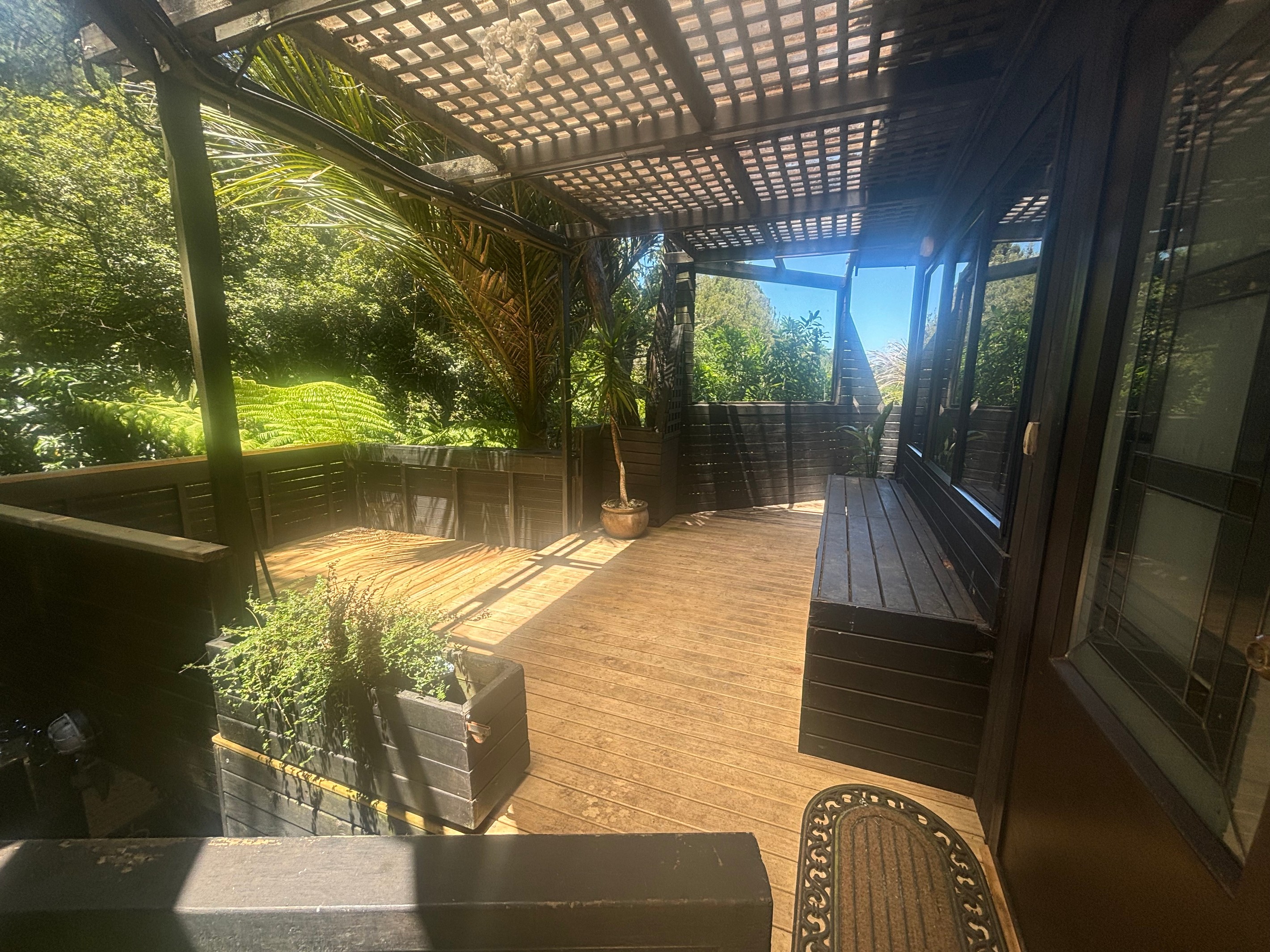 39 York Road, Titirangi North, Waitakere City