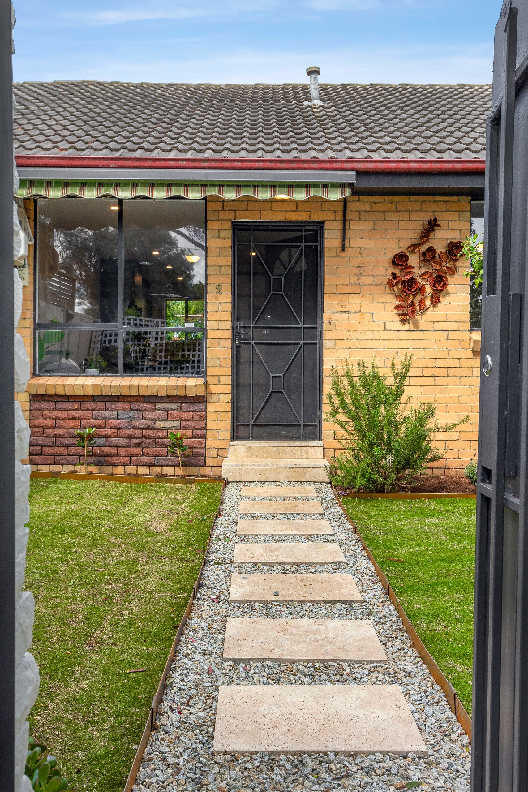 2/12 Surrey Street, Pascoe Vale, VIC 3044