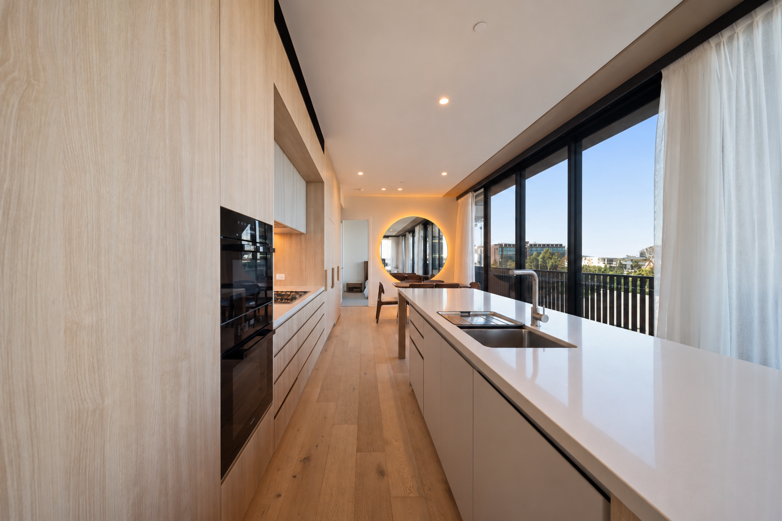301/20 Edmondstone Street — photo 9 of 30