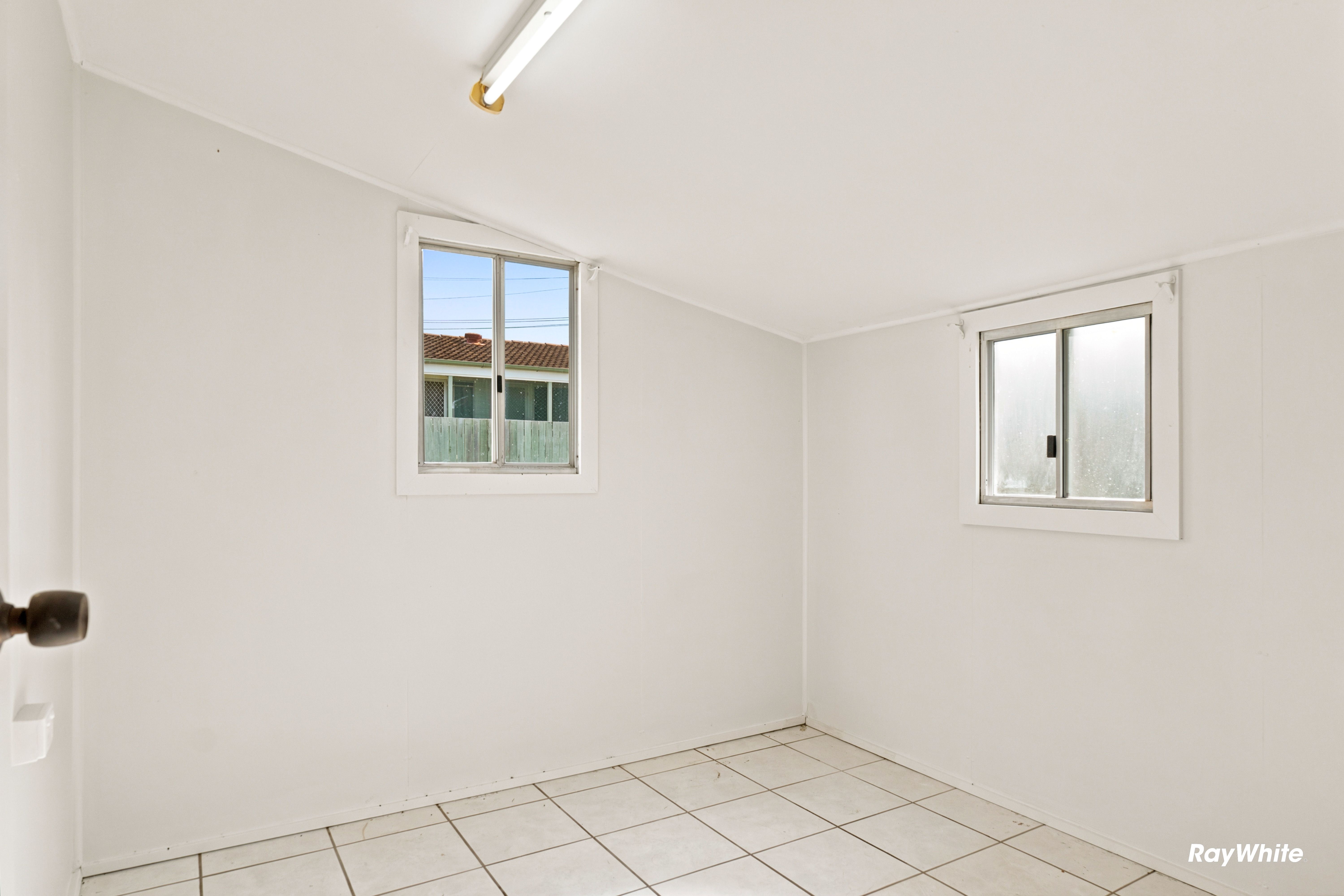 17 Fe Walker Street — photo 12 of 19