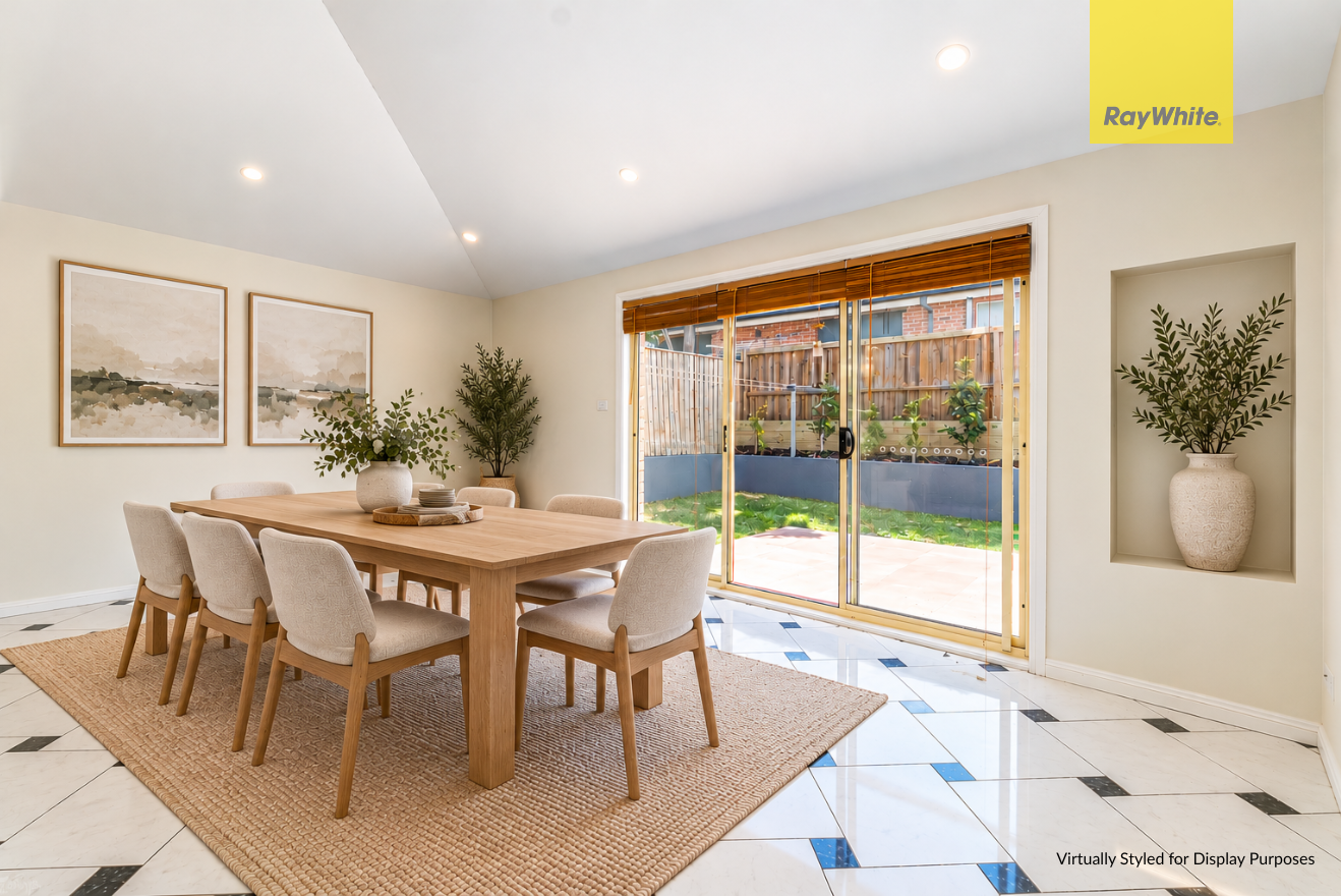 15 Valenti Crescent — photo 5 of 18