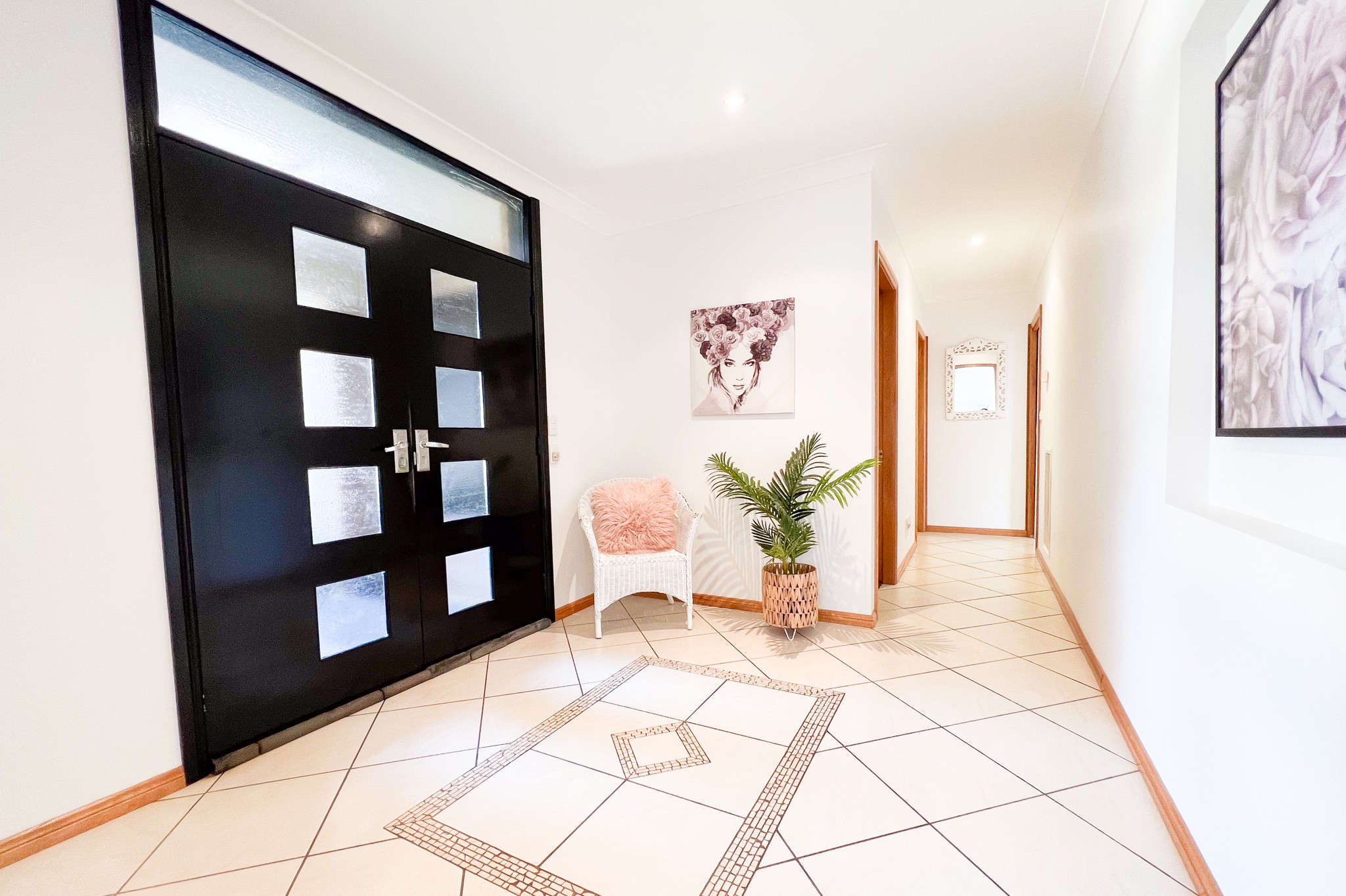 19 Noonan Street, Parkes, NSW 2870