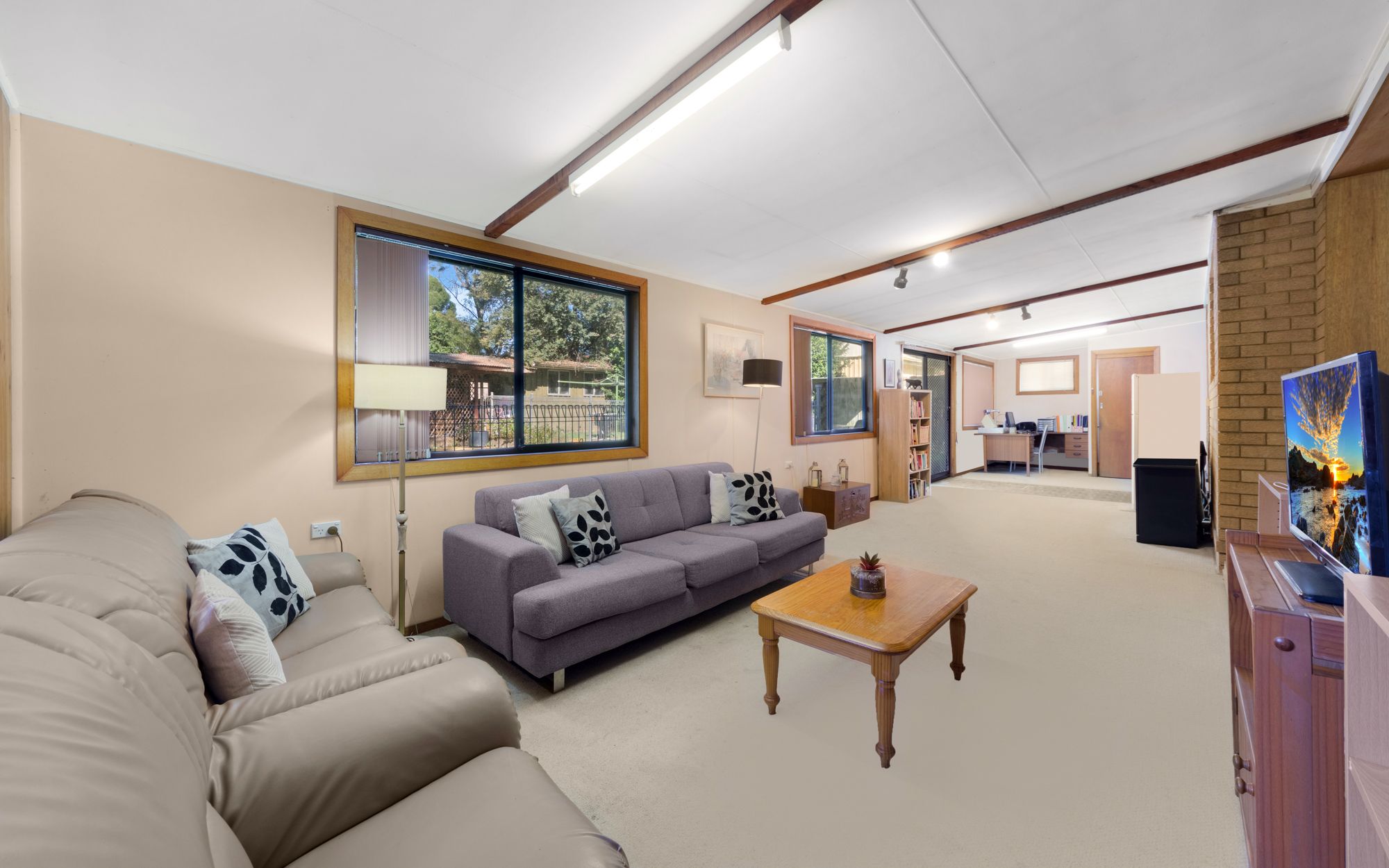 31 Macquarie Road, Ingleburn, NSW 2565