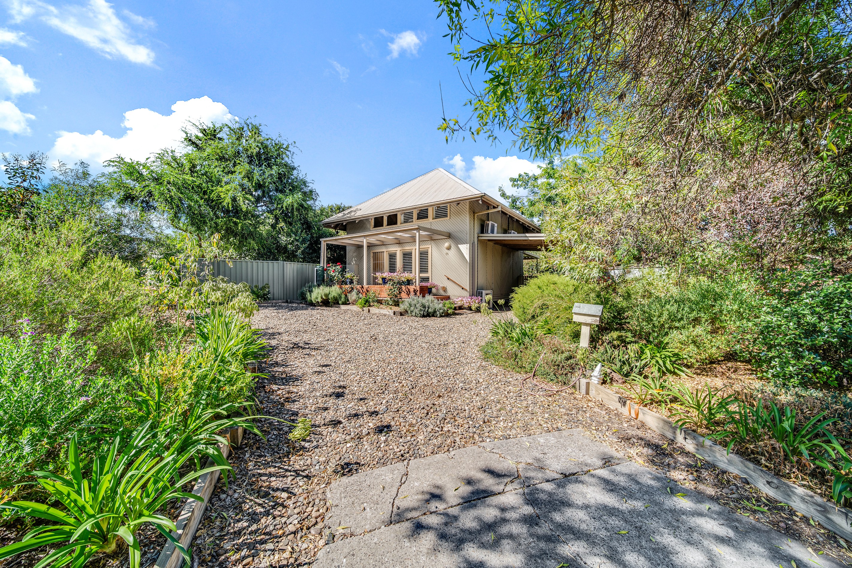 10 Porteous Crescent, Theodore, ACT 2905