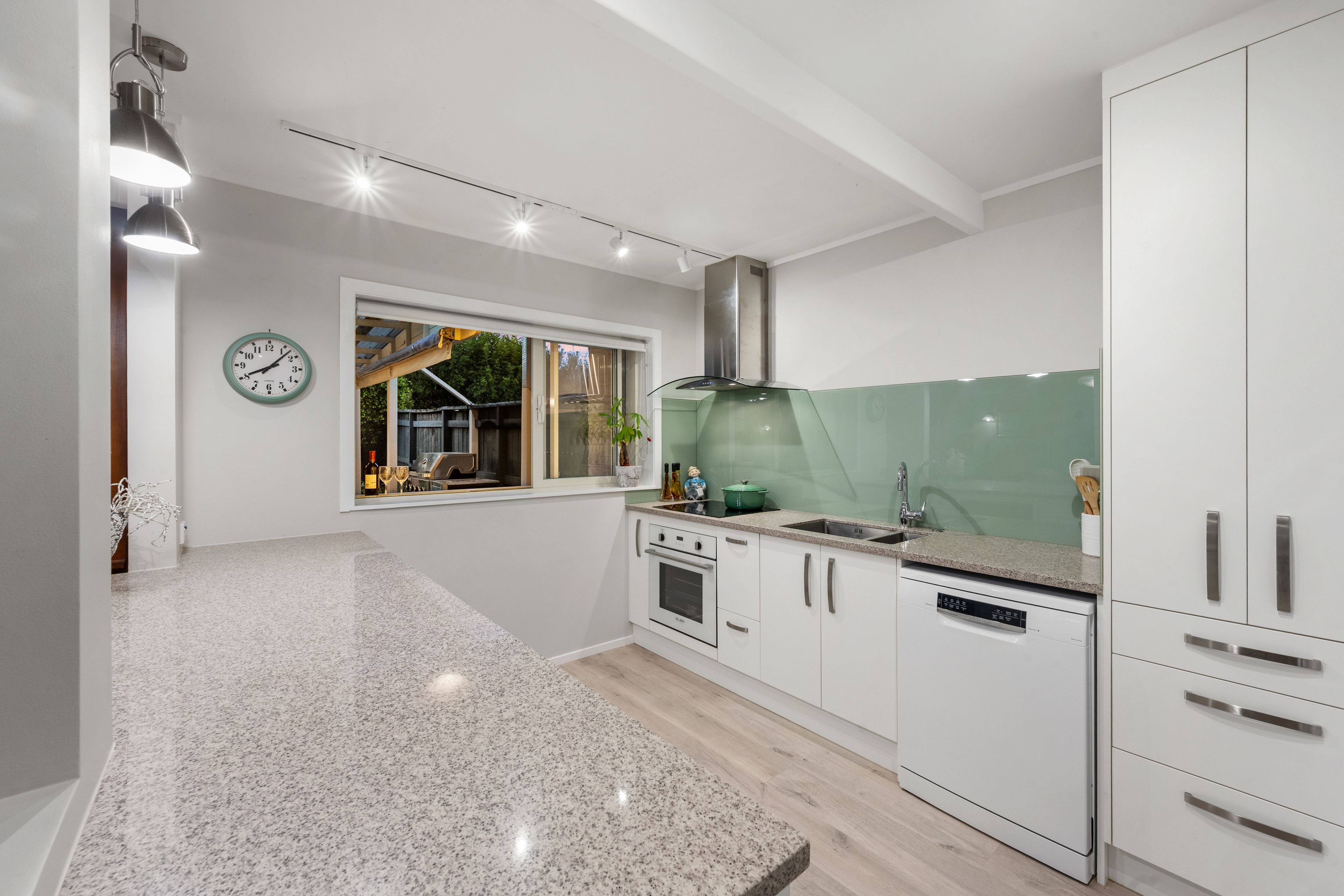 2/13A Wilbur Place, Sunnyhills, Manukau City