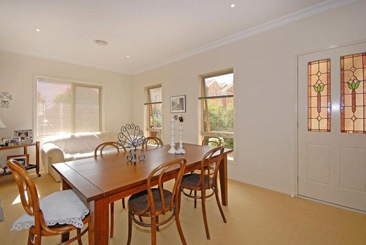 6/2 Mckelvie Court, Glen Waverley, VIC 3150