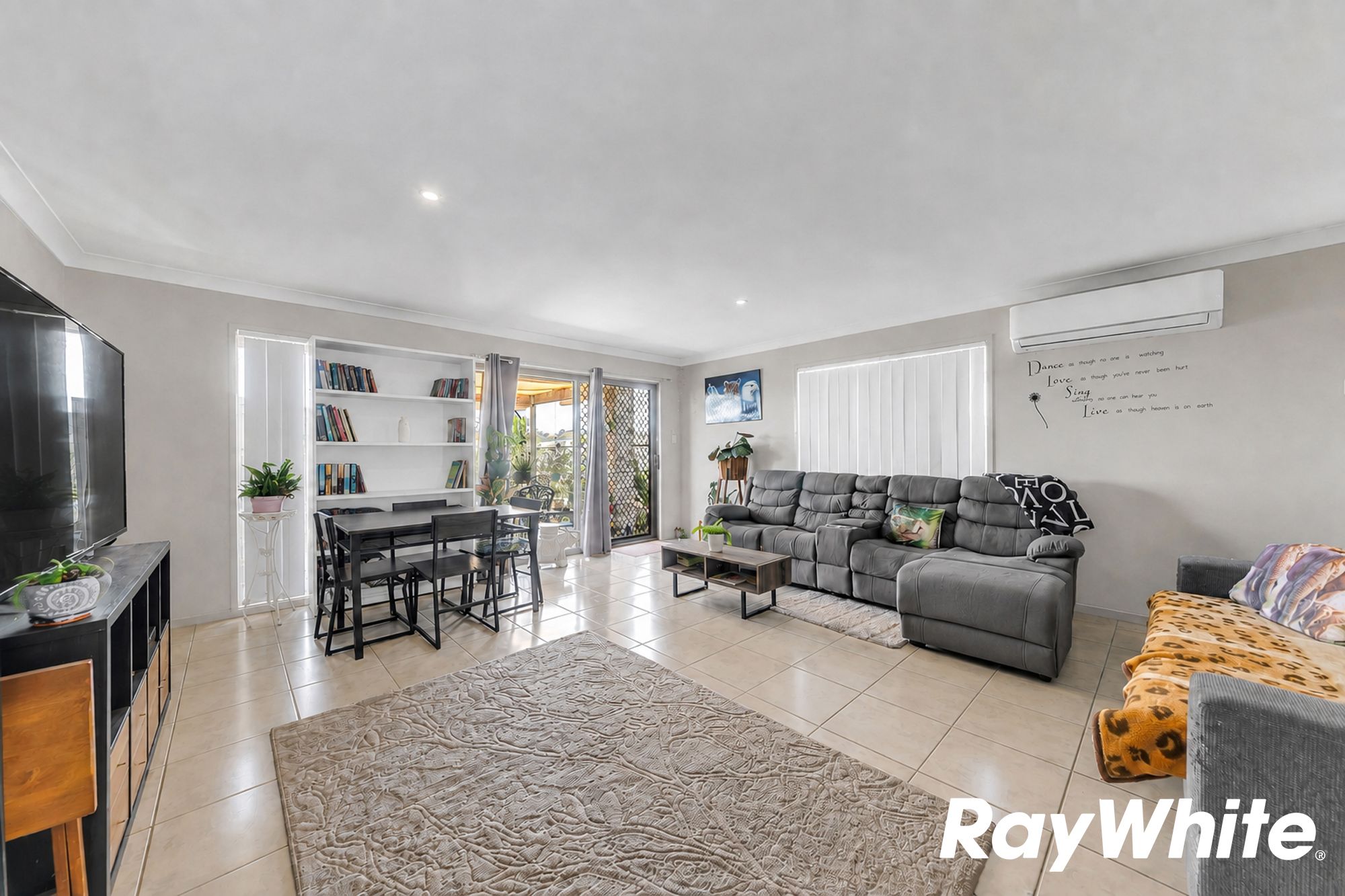 5 Peregrine Drive — photo 4 of 22