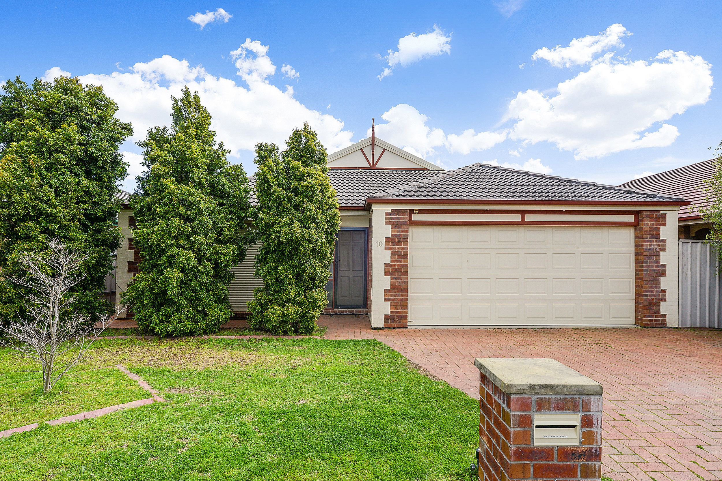 10 Rockingham Drive, Northgate SA 5085