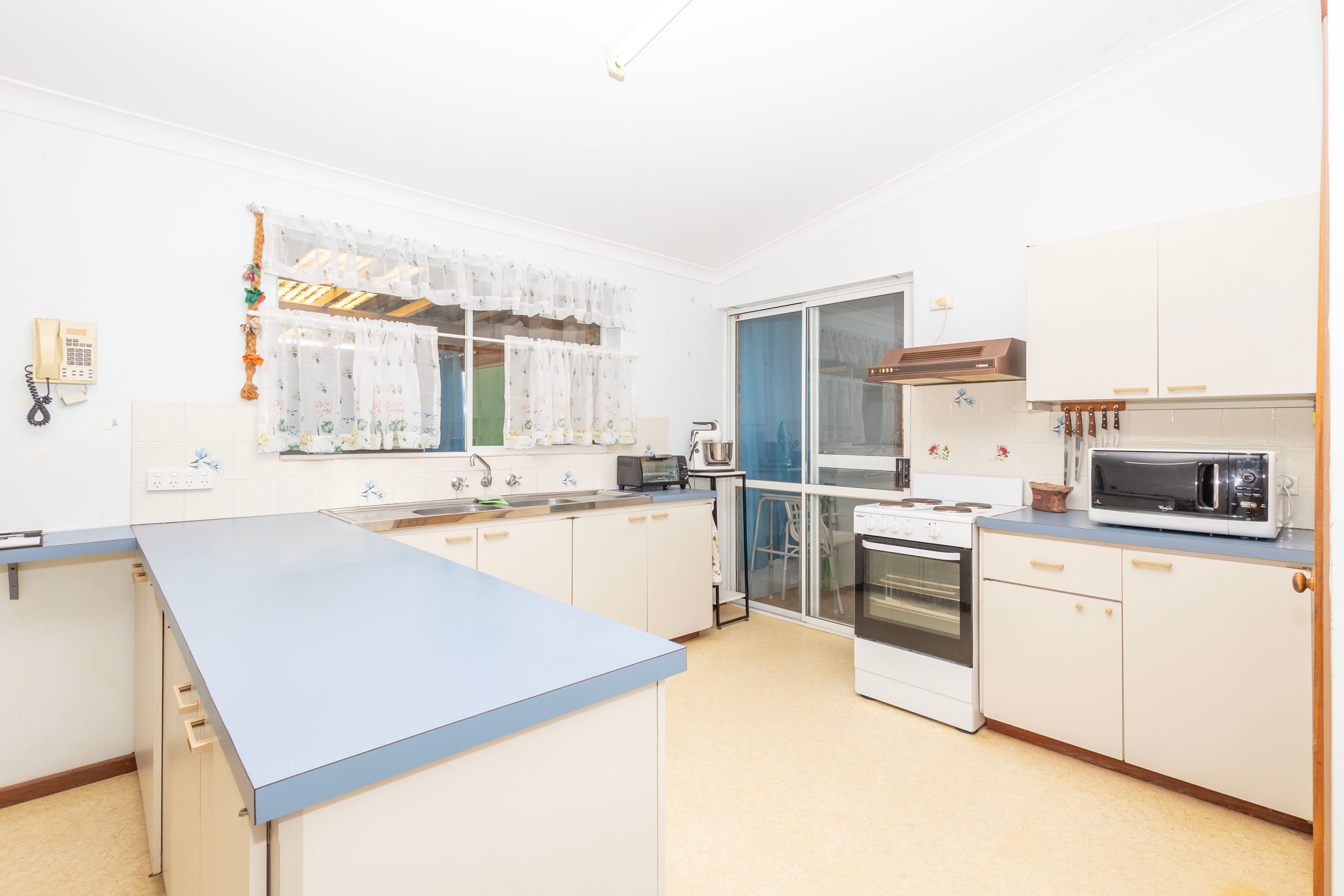 16 Valencia Road, Cervantes, WA 6511