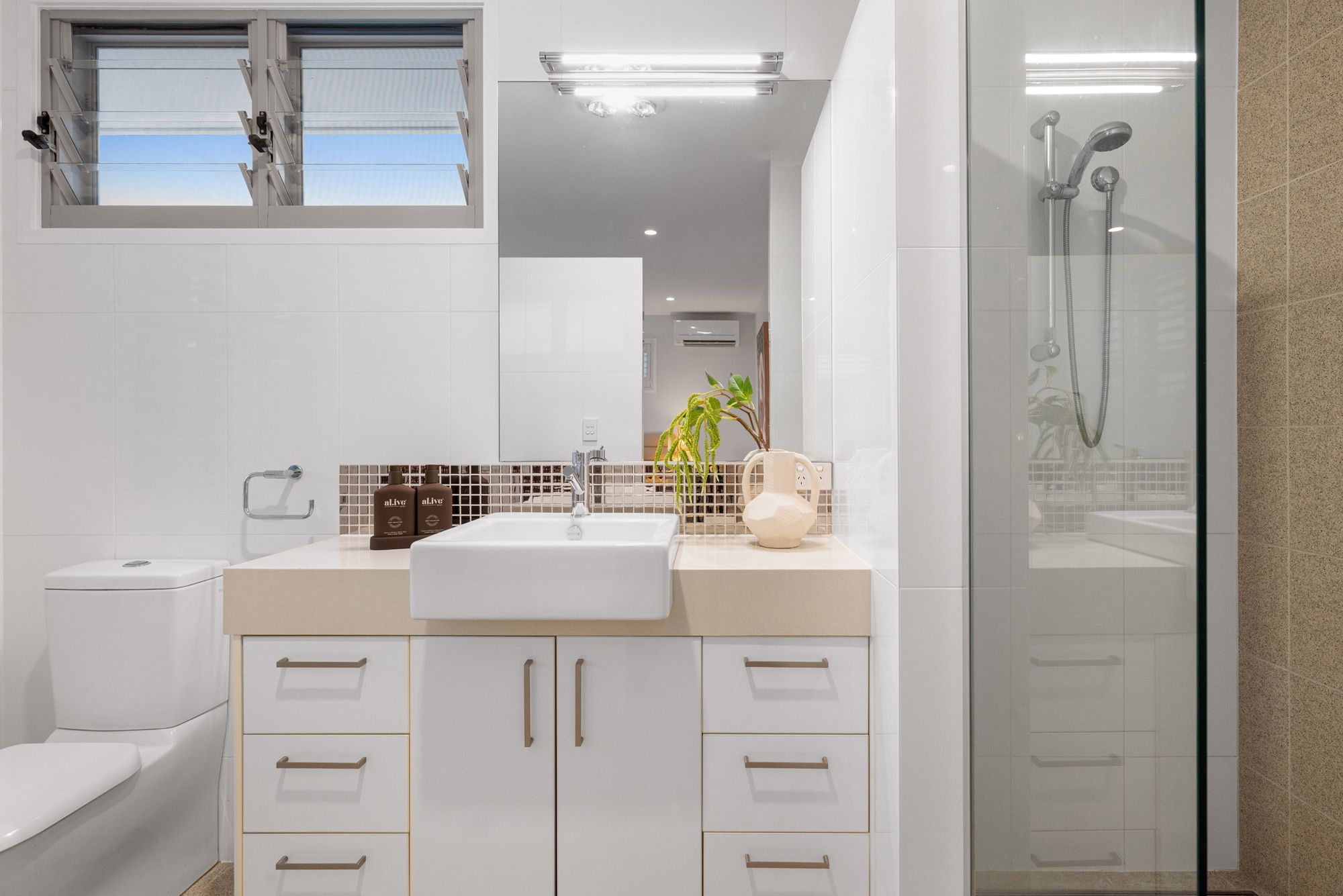 67 Arrol Street — photo 17 of 26