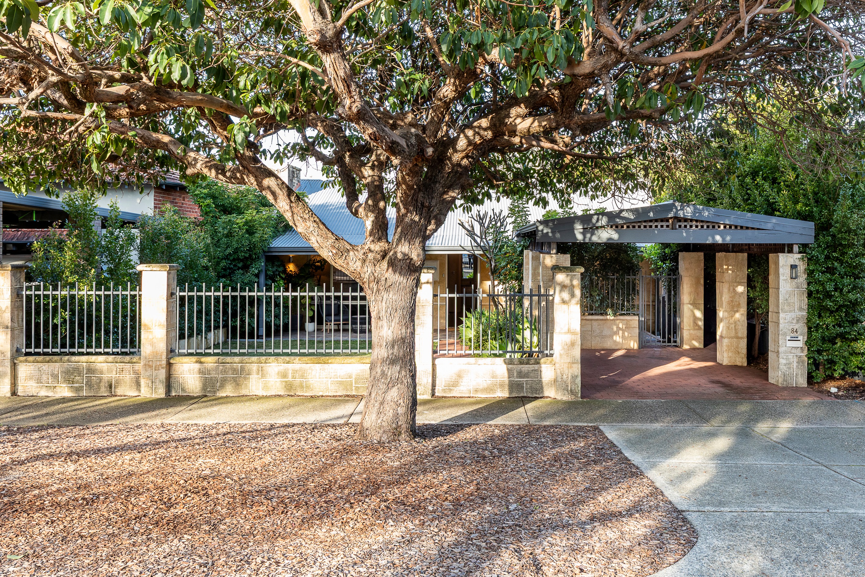 84 Shakespeare Street, Mount Hawthorn, WA 6016