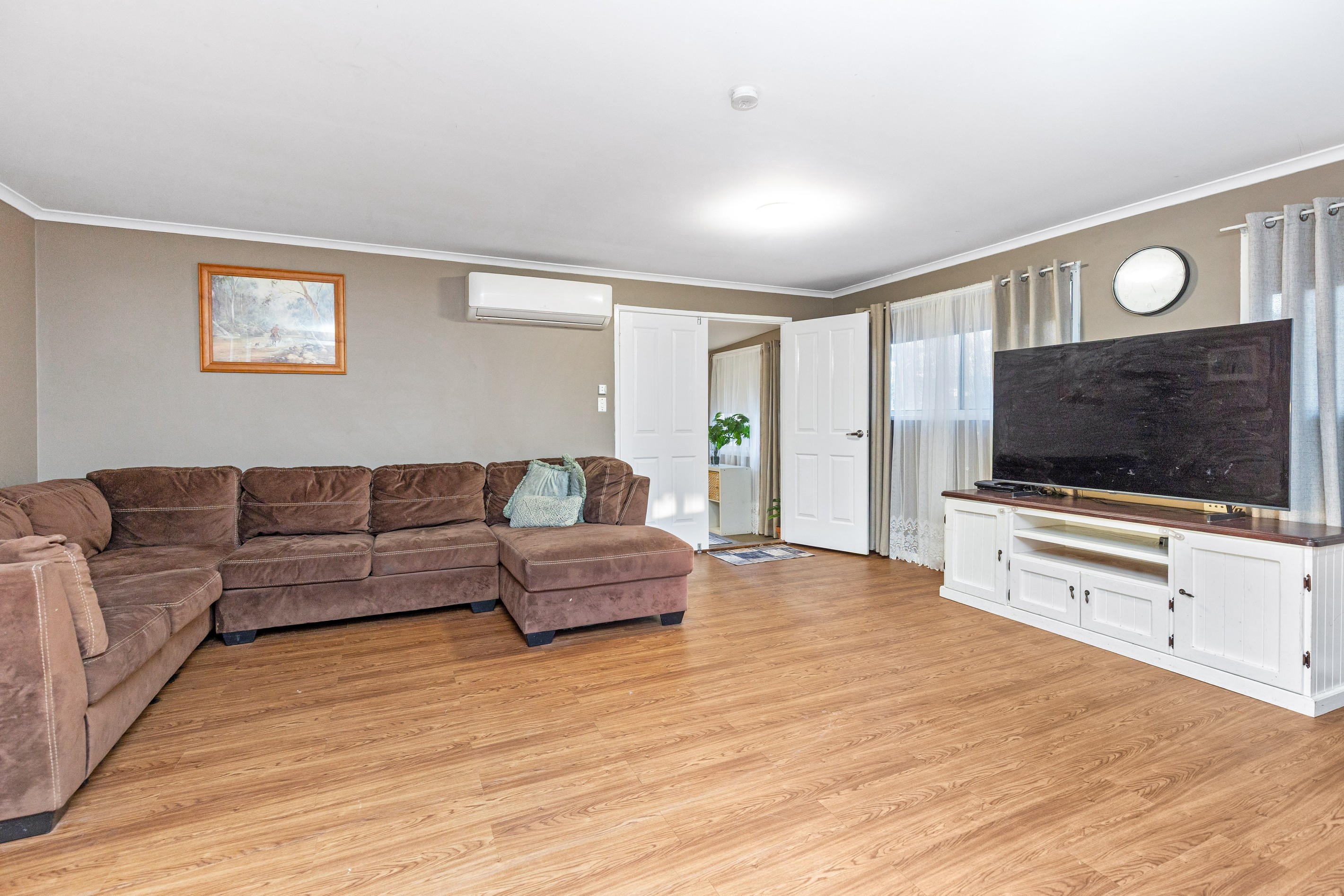 25 Regent Street, Junee, NSW 2663