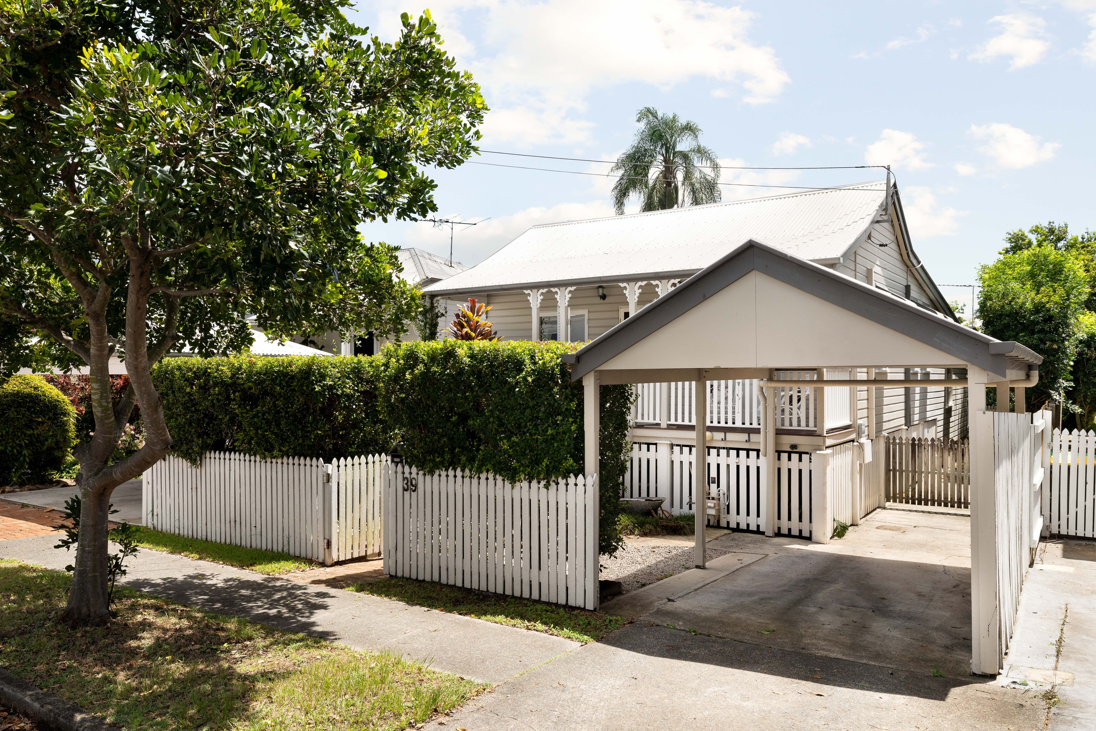 39 Wakefield Street, Albion, QLD 4010