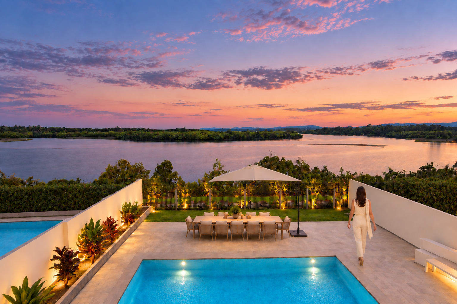 21 Lake Serenity Boulevard — photo from Ray White Surfers Paradise