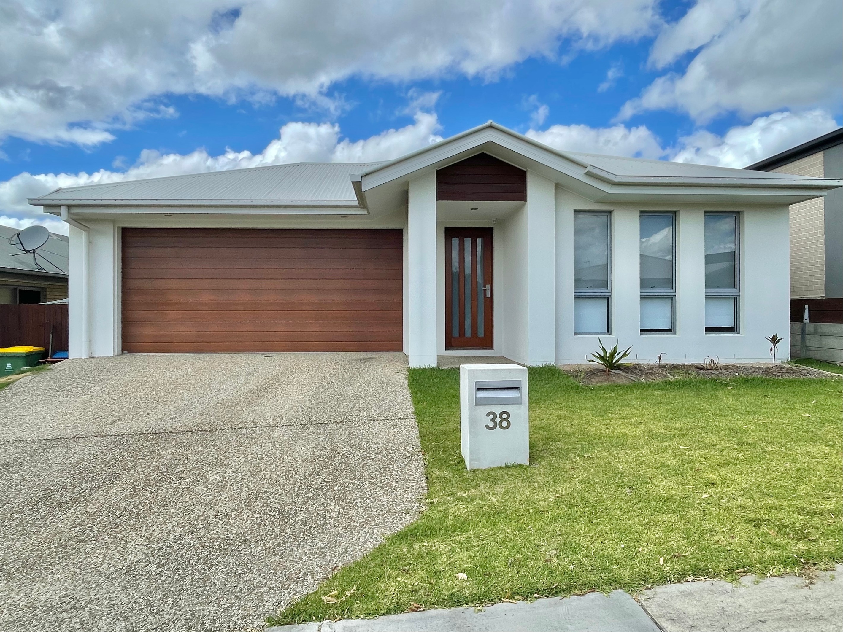 38 Mazeppa Street, South Ripley, QLD 4306