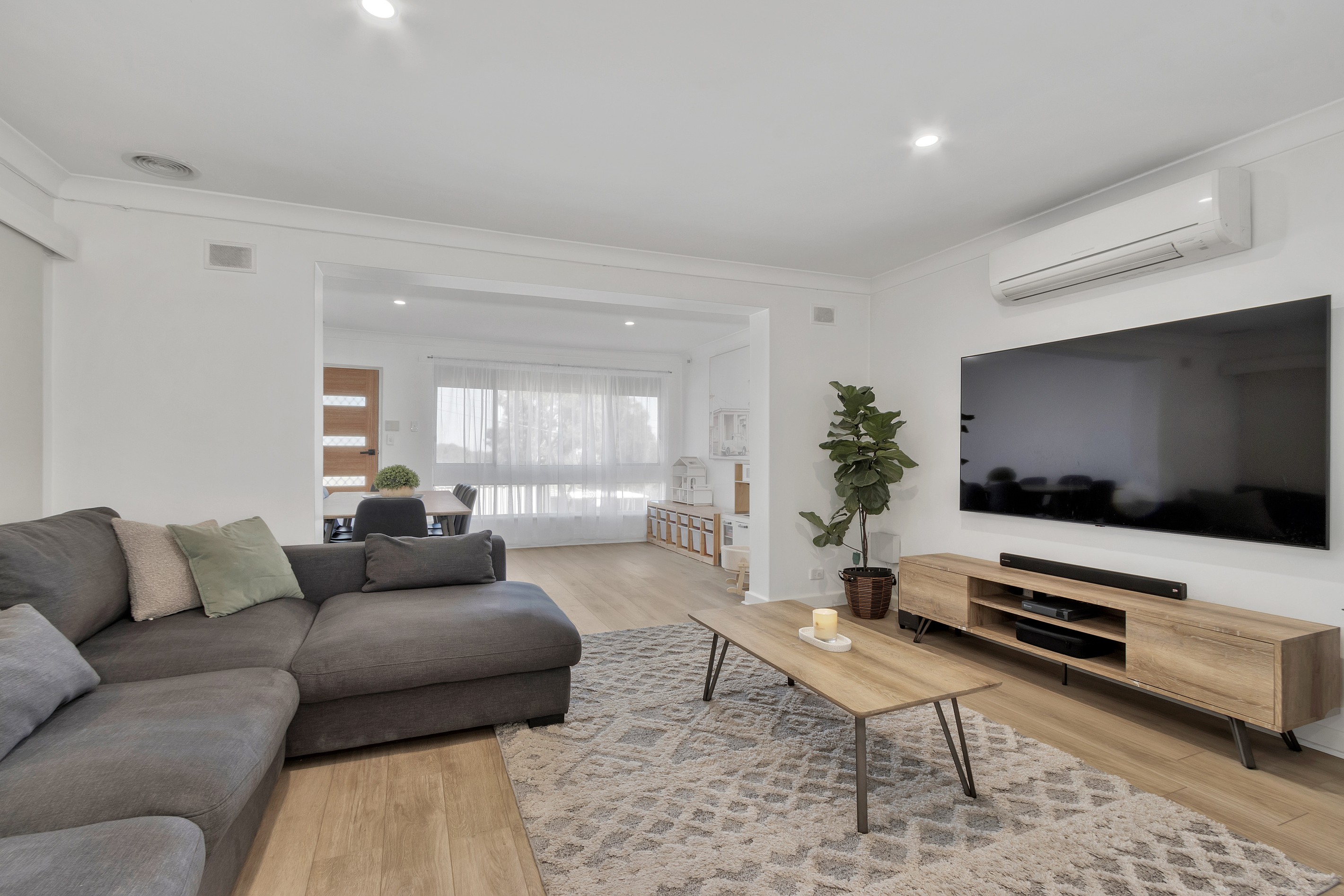 24 Milne Road, Para Hills, SA 5096