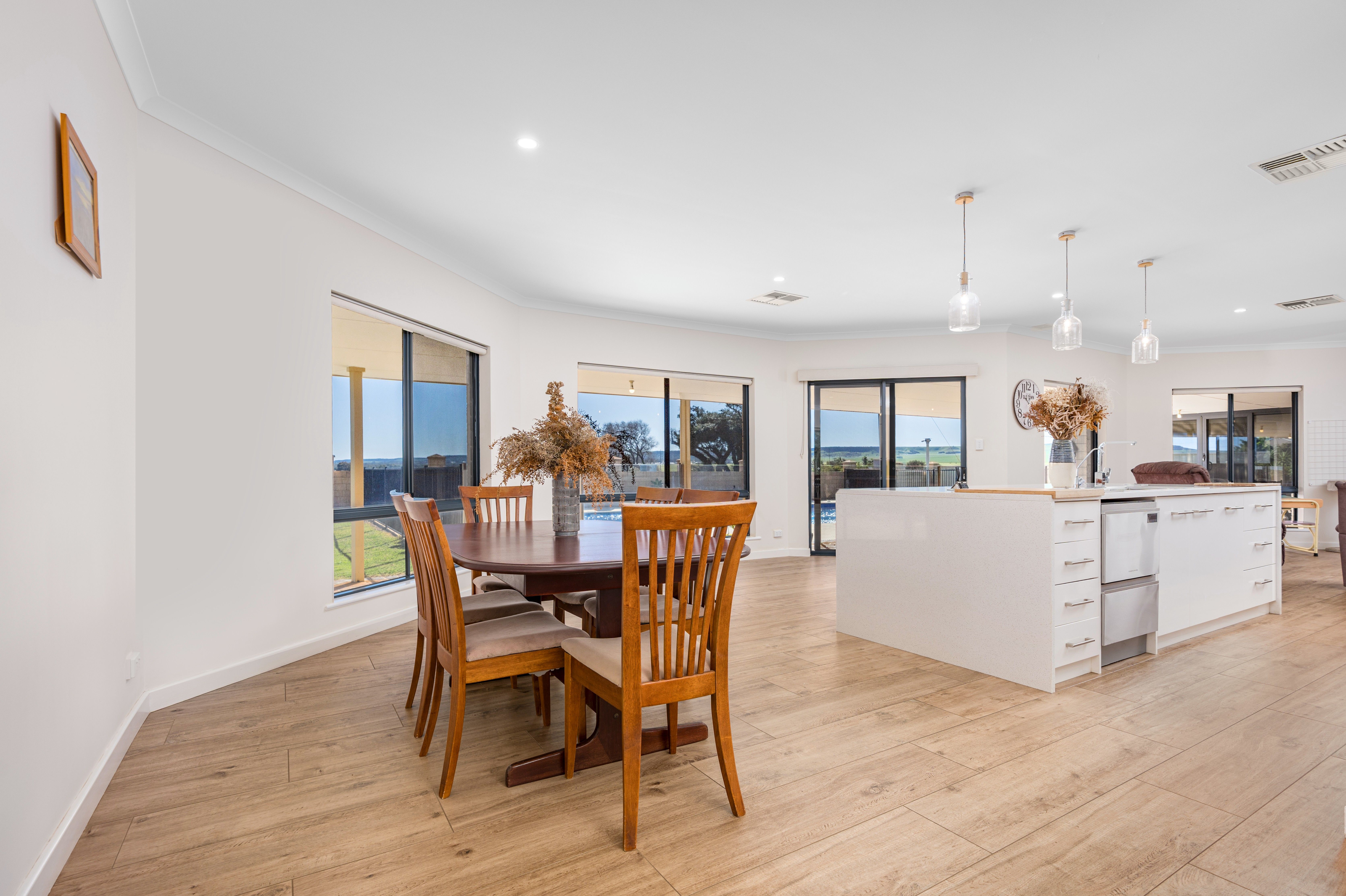 24 Candlebark Drive — photo 6 of 25