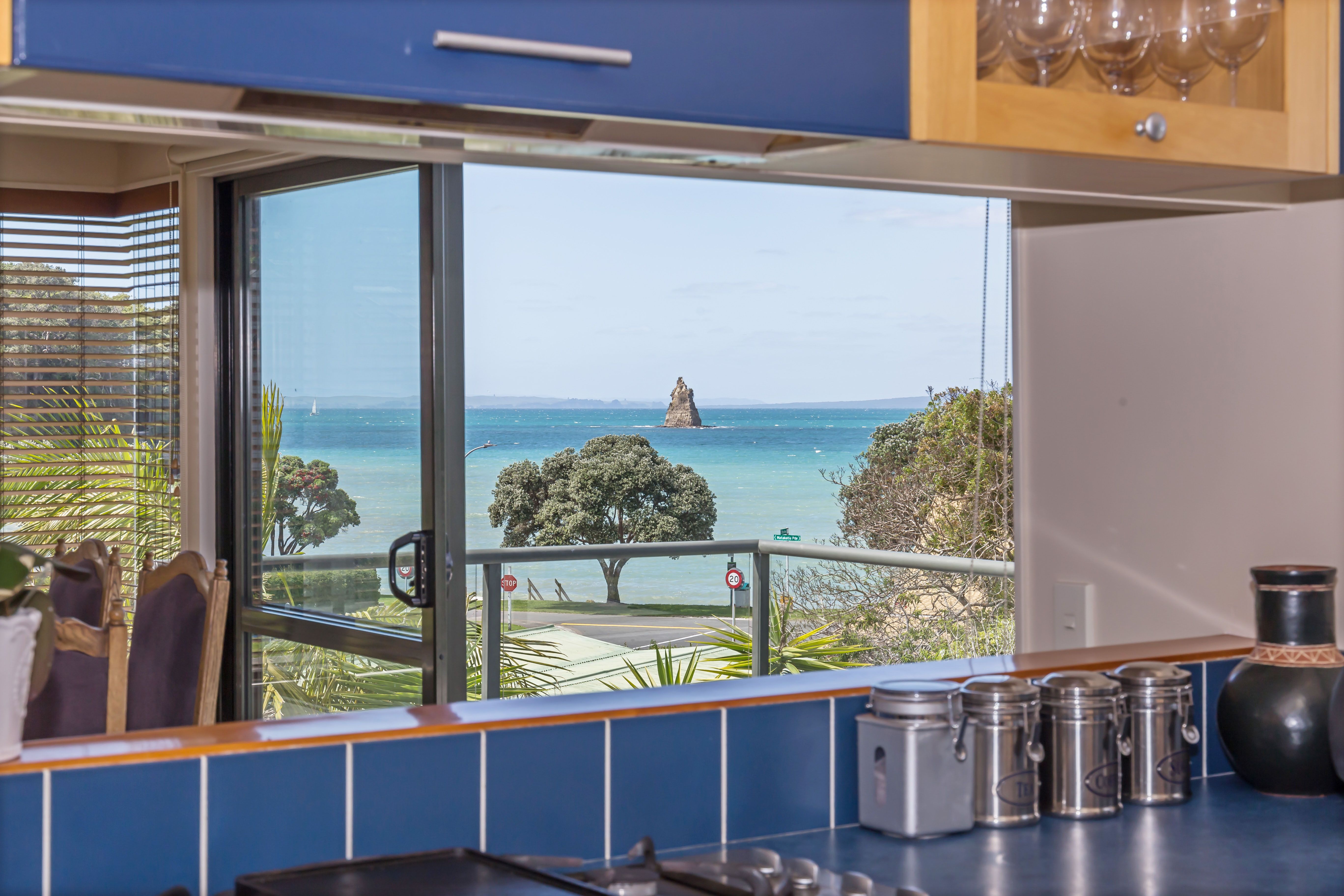 23 Zita Avenue, Matakatia, Auckland