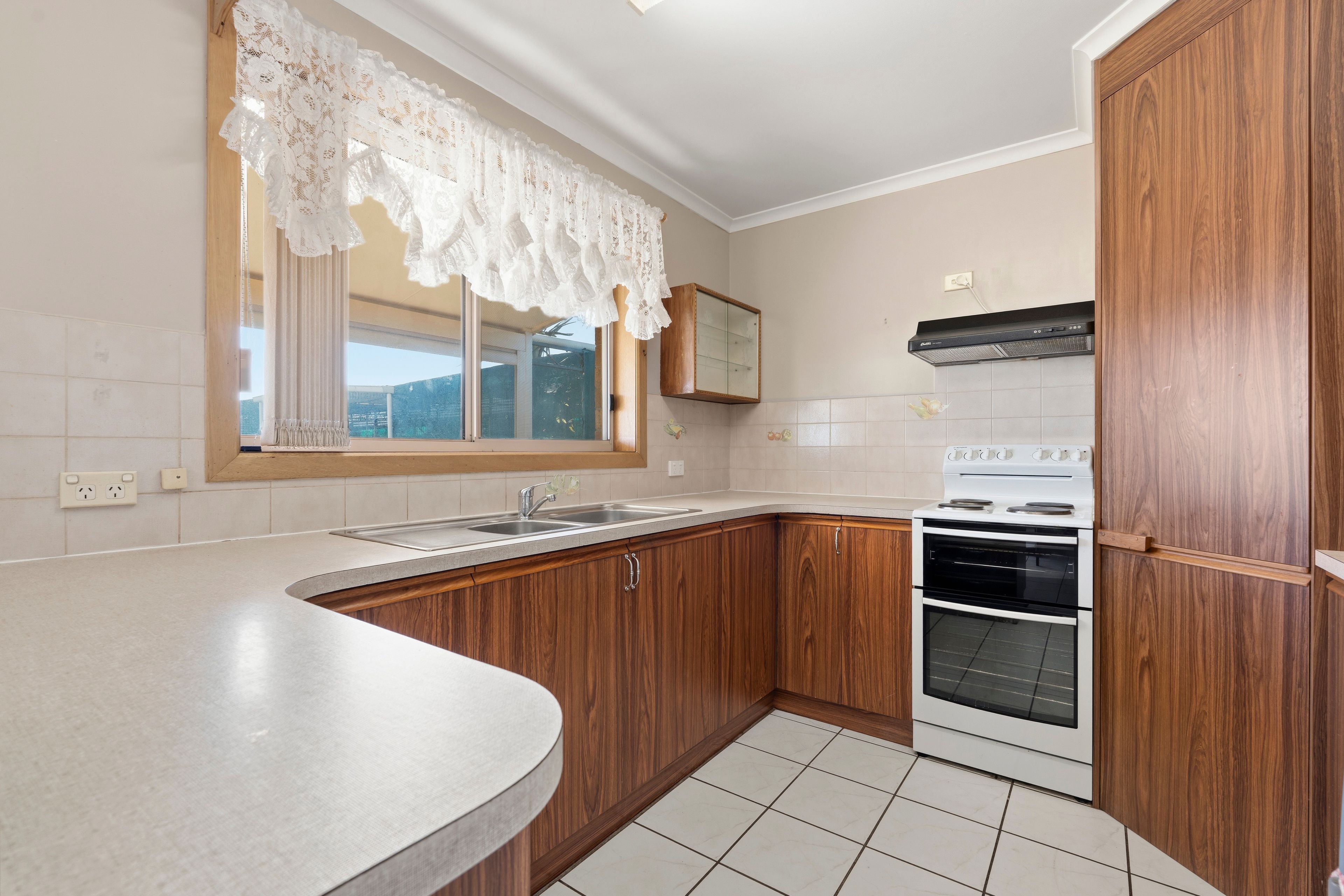 11 Manning Street — photo 7 of 19