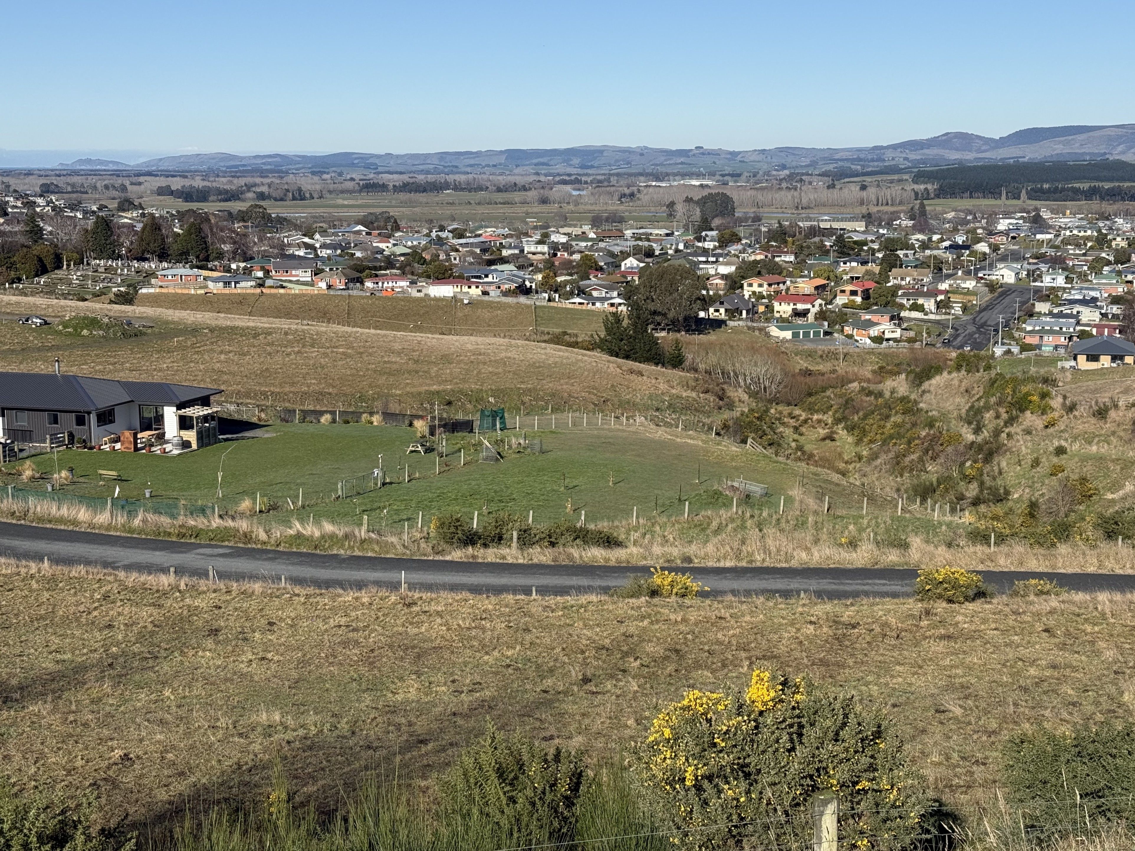 Photo 1 of 9 Cypress Lane, Balclutha, Balclutha