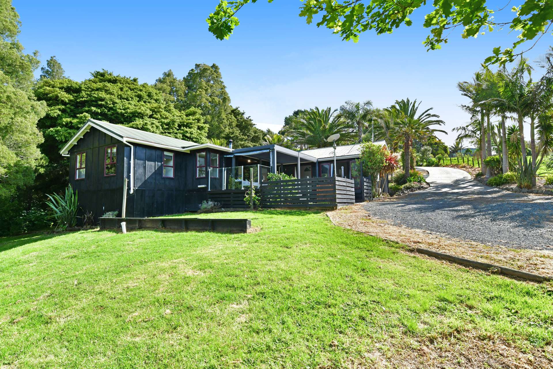 314 Rapson Road photo 14