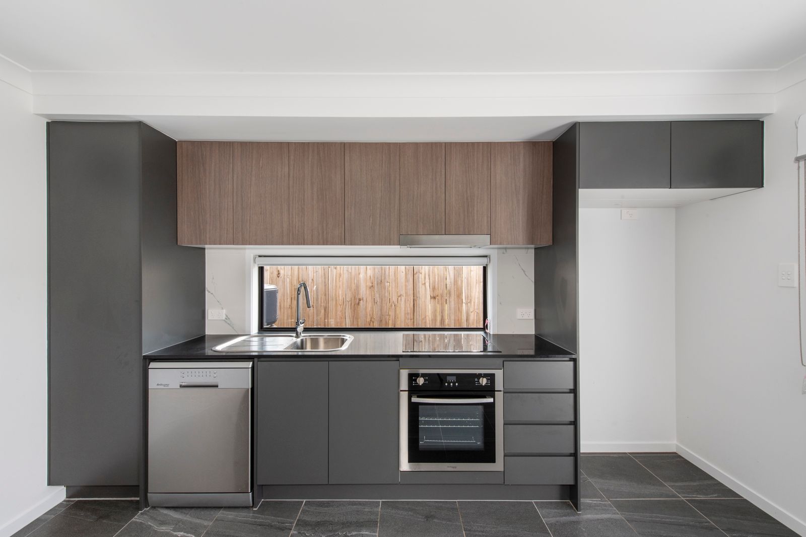 2A/3618 Mount Lindesay Highway, Park Ridge, QLD 4125