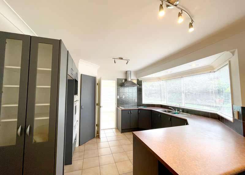 3 Westview Court photo 6
