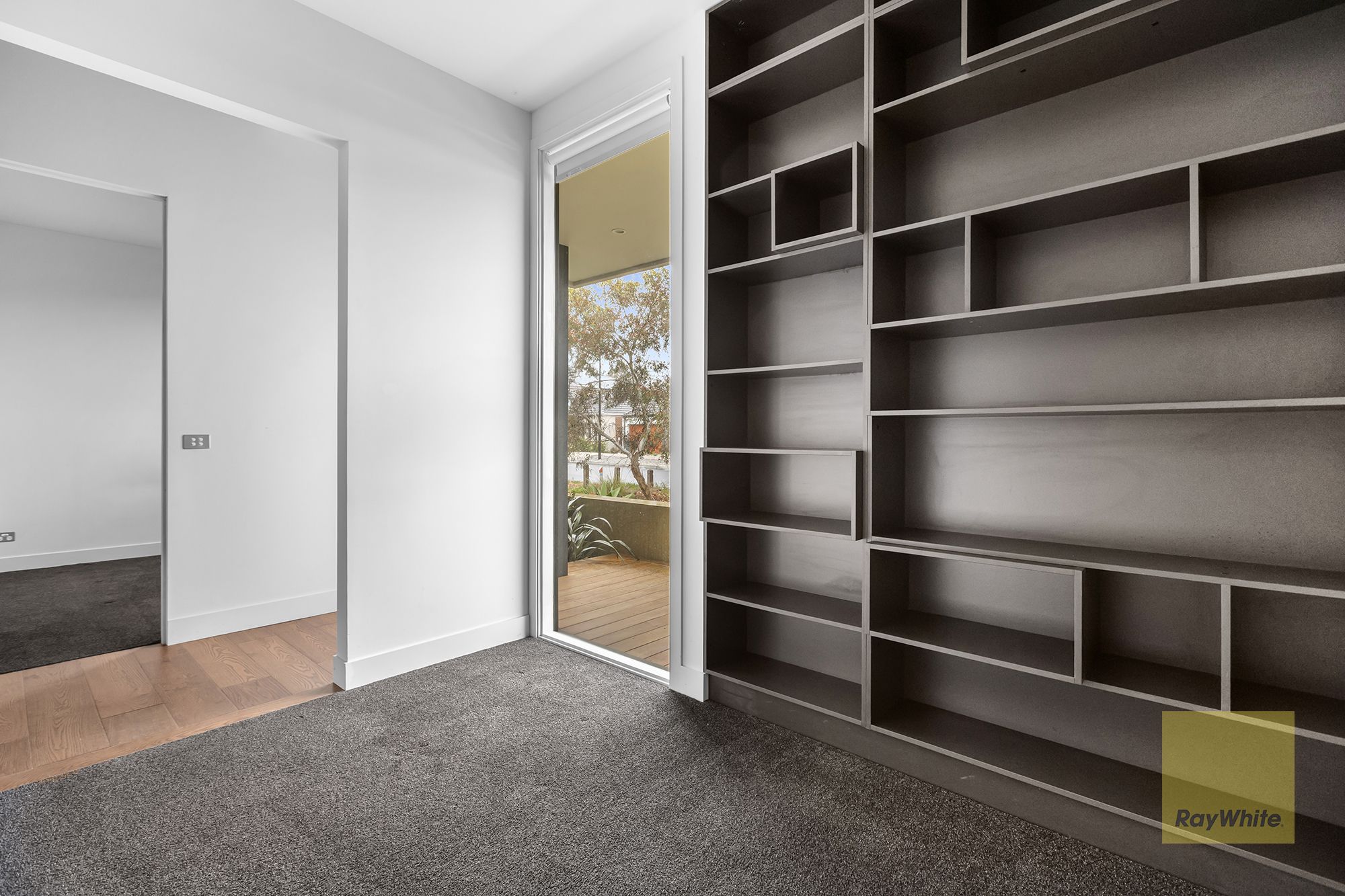 48 Bursaria Drive — photo 8 of 20