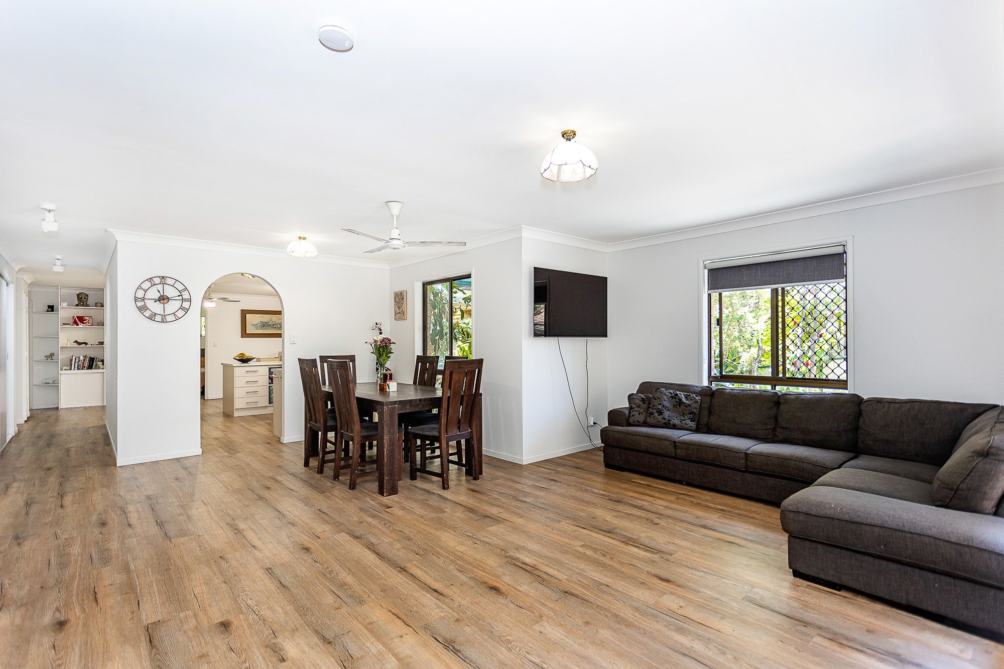 10 Dewar Court, Highland Park, QLD 4211